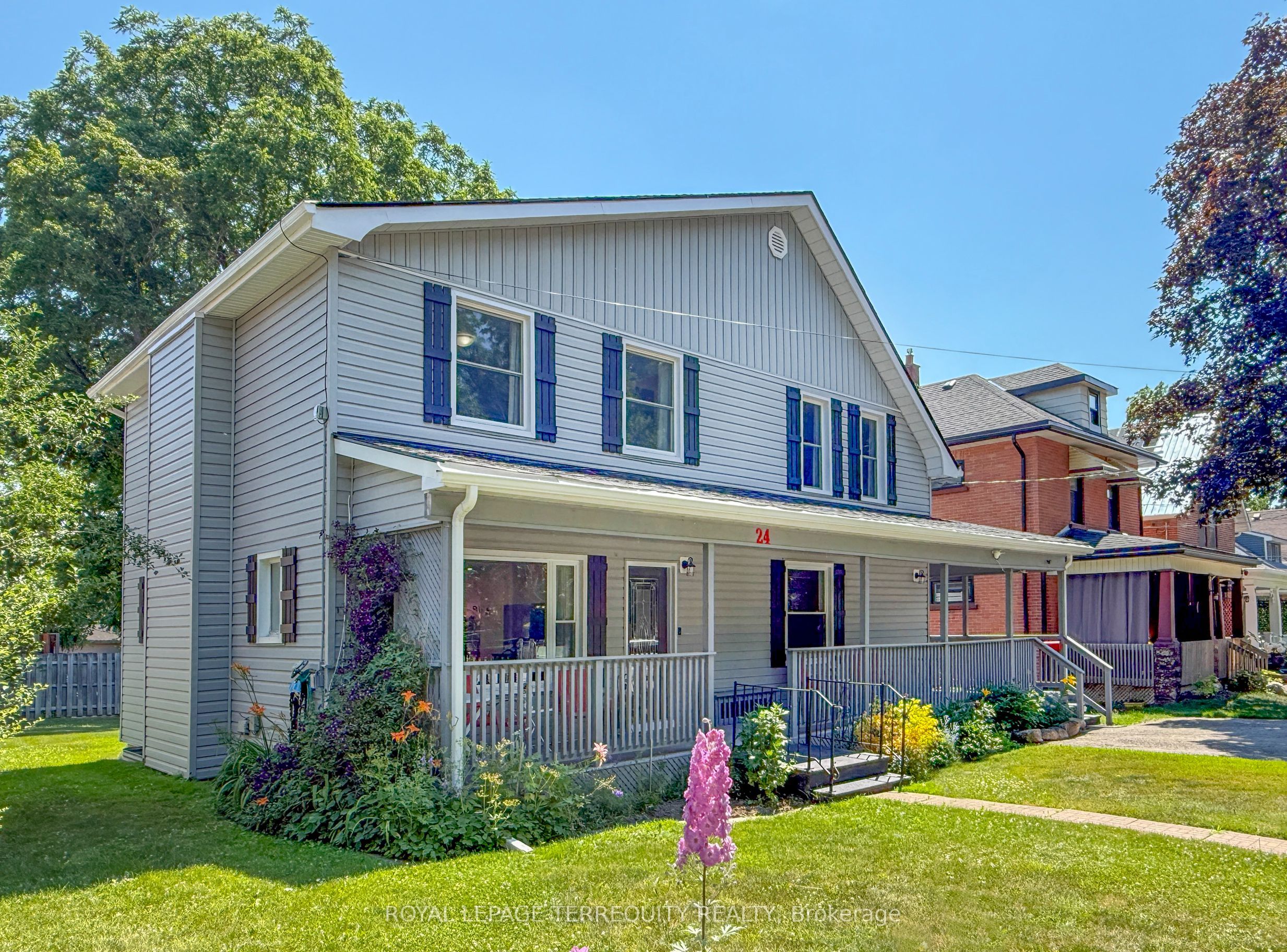 24 Simcoe Street, Kawartha Lakes, ON K9V 2G4 photo 2