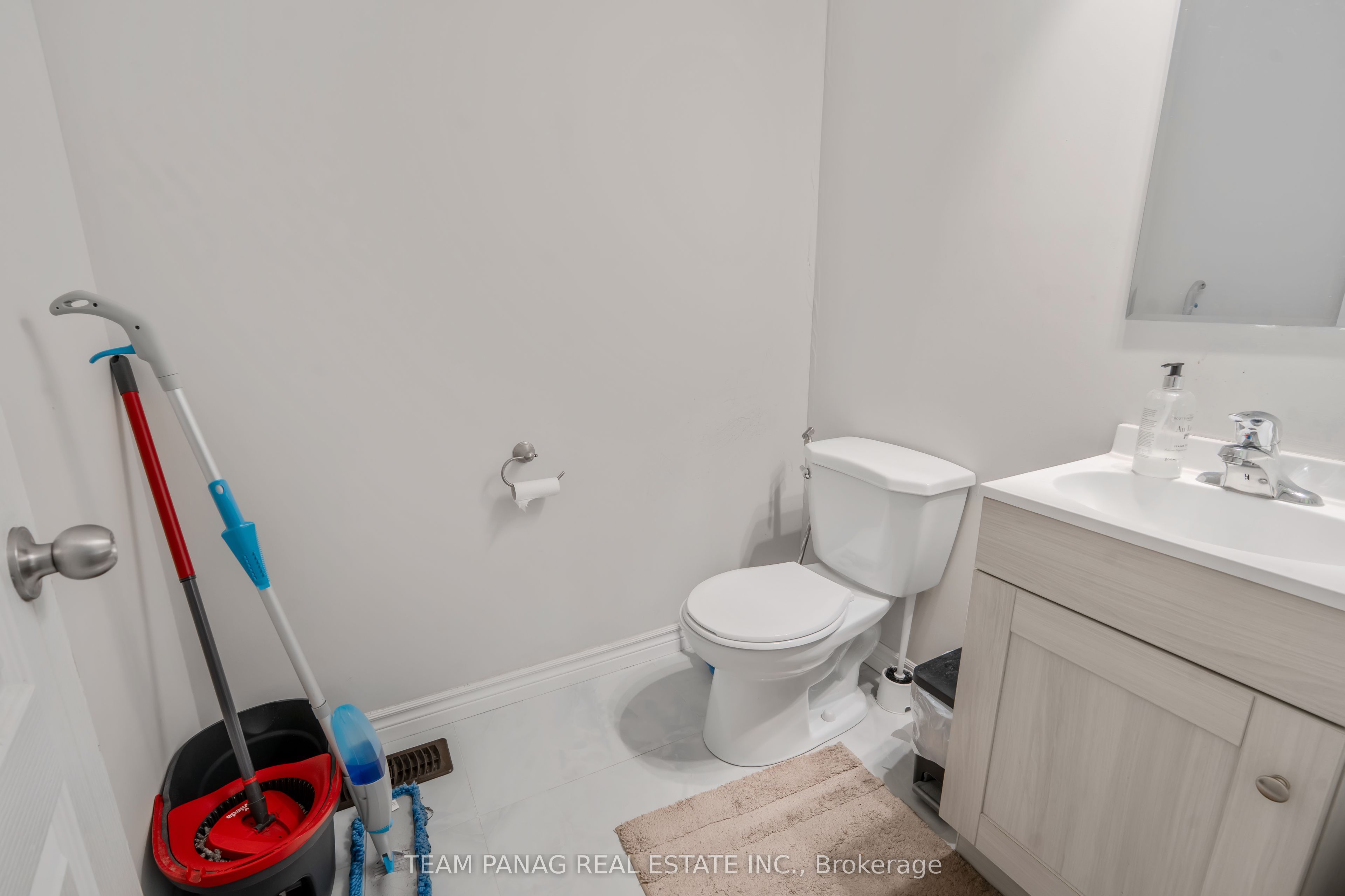 459 Julia Drive, Welland, ON L3C 0E7 photo 5
