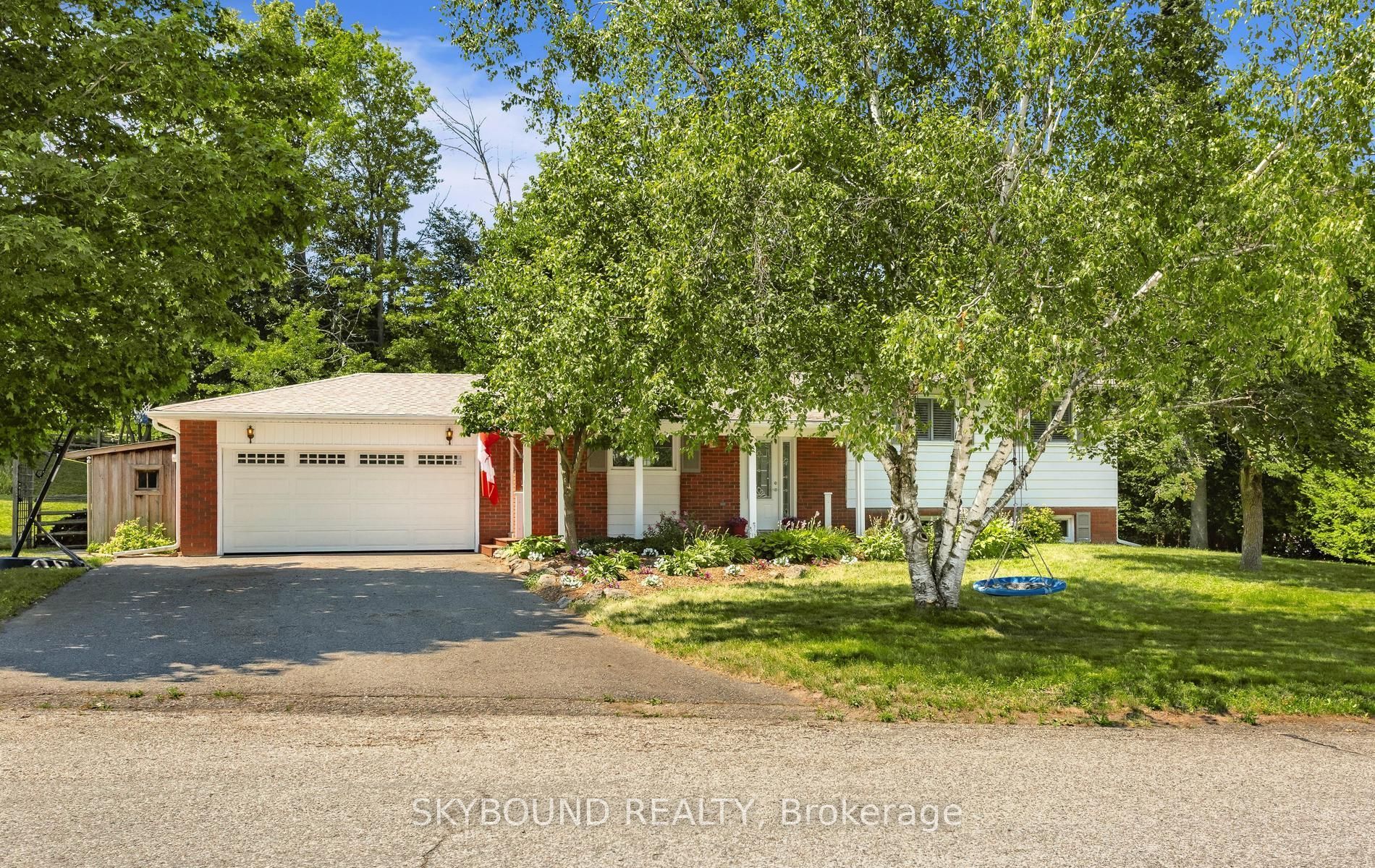 9 Delerin Crescent, Erin, ON N0B 1T0