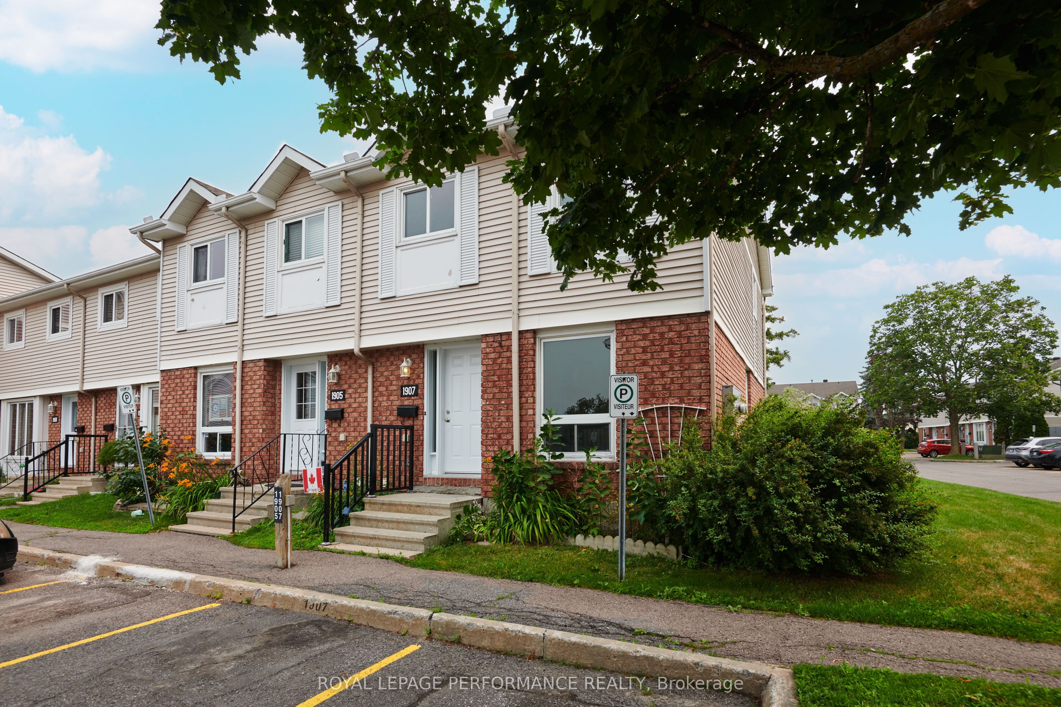 1907 Colorado Lane 33, Orleans - Convent Glen and Area, ON K1C 6V4