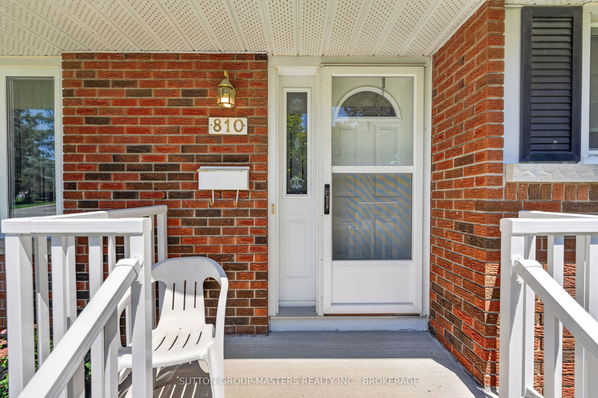 810 Haverhill Drive, Kingston, ON K7M 4V2 photo 2