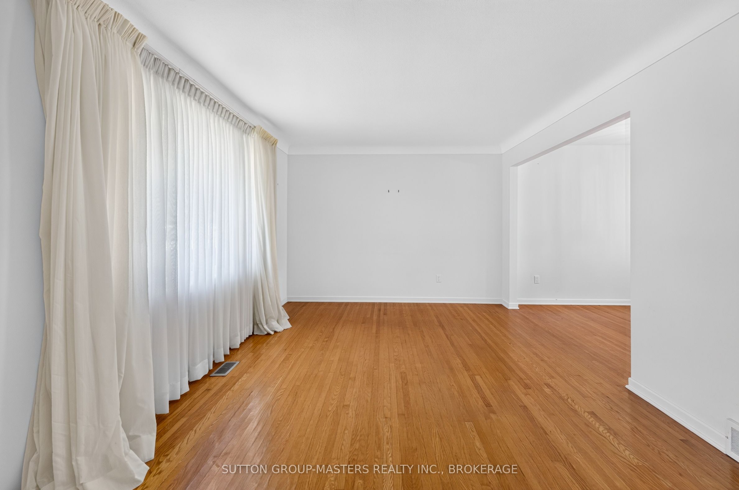 810 Haverhill Drive, Kingston, ON K7M 4V2 photo 3