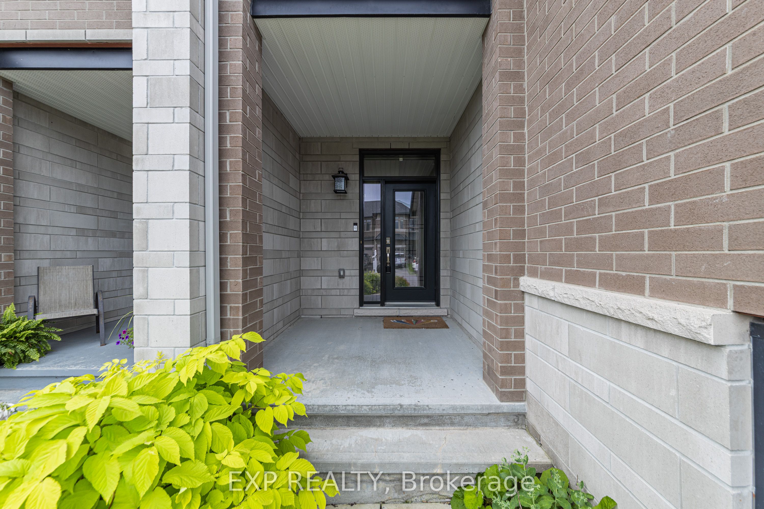 605 Tennant Way, Blossom Park - Airport and Area, ON K4M 0C6 photo 2
