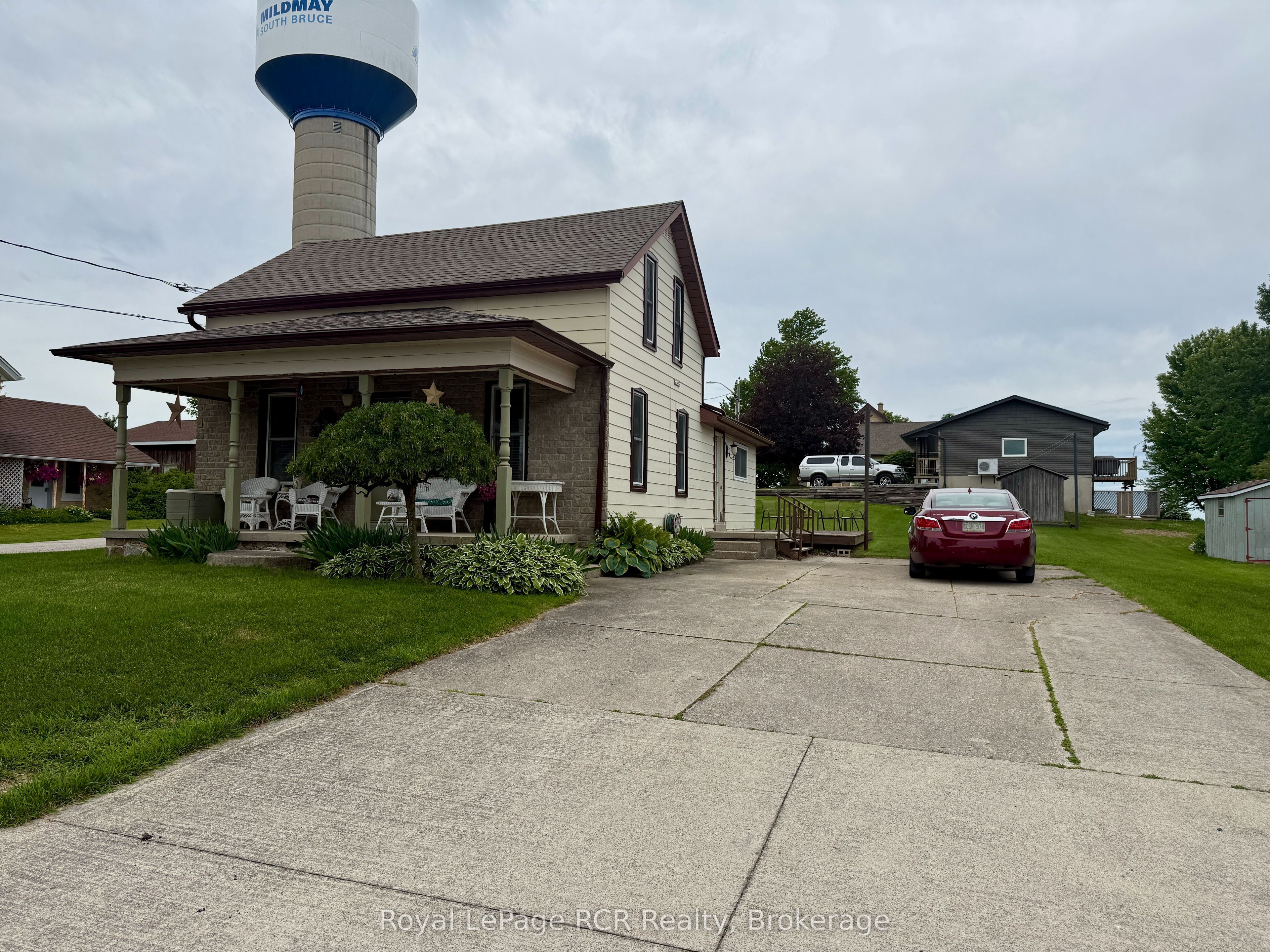 35 Ellen Street, South Bruce, ON N0G 2J0