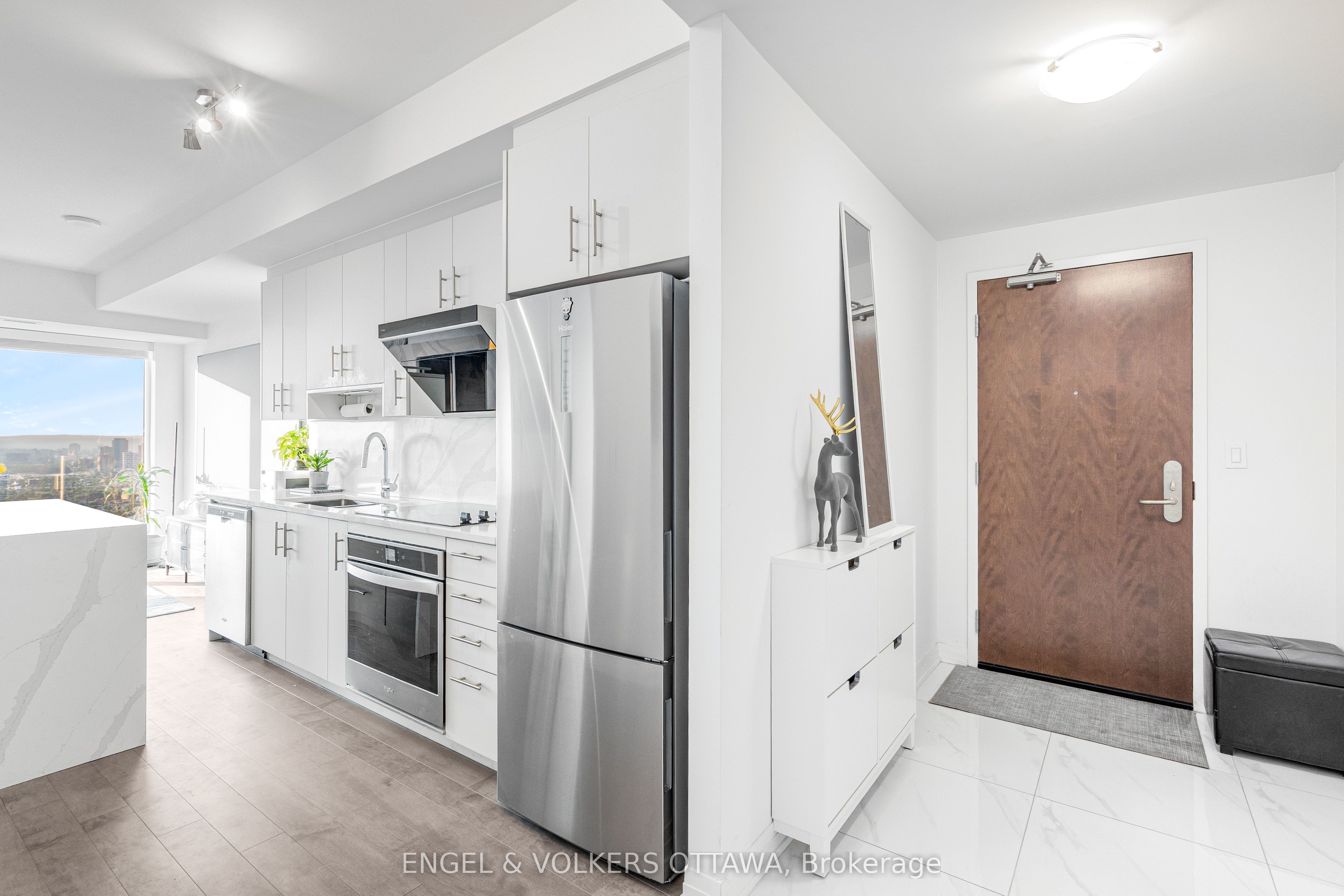 805 Carling Avenue 3602, Dows Lake - Civic Hospital and Area, ON K1S 5W9 photo 3