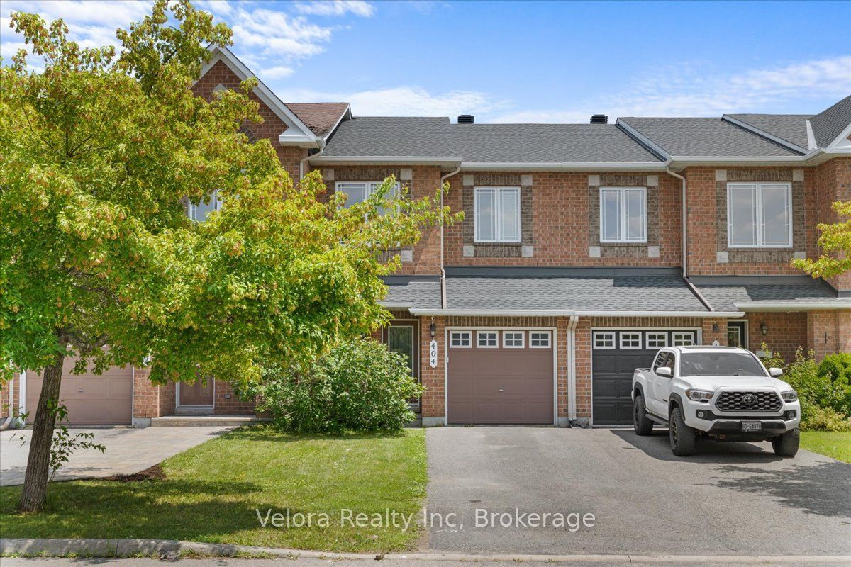 404 Sparkman Avenue, Orleans - Cumberland and Area, ON K4A 0J1
