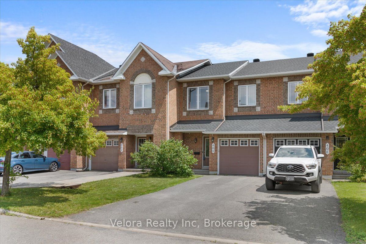 404 Sparkman Avenue, Orleans - Cumberland and Area, ON K4A 0J1 photo 2