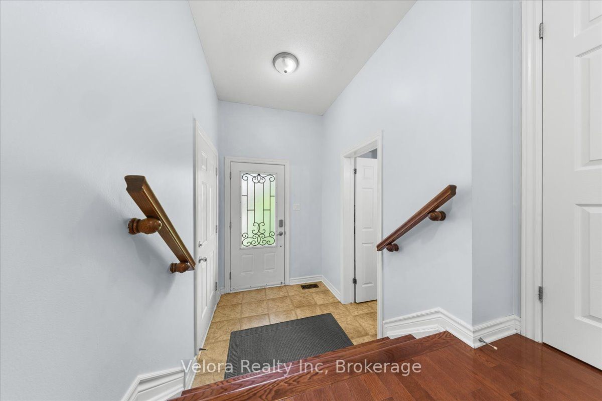 404 Sparkman Avenue, Orleans - Cumberland and Area, ON K4A 0J1 photo 5