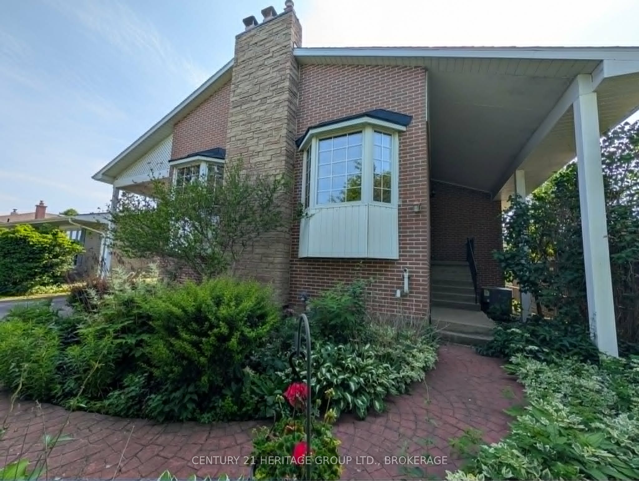 20 Oakridge Avenue, Kingston, ON K7L 4S9 photo 4