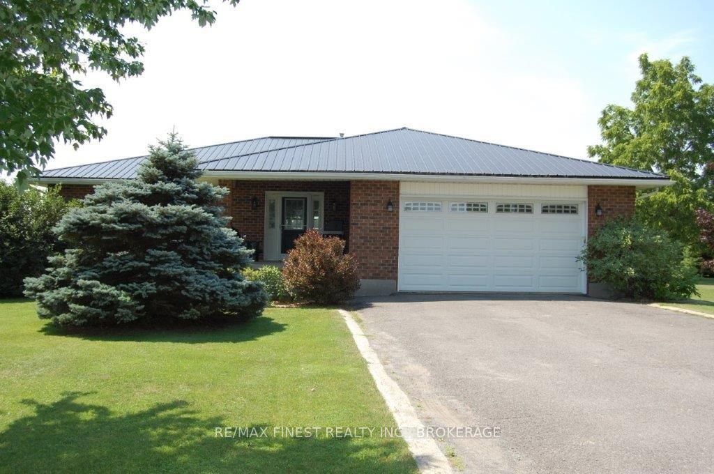 4459 Davidson Road, Frontenac, ON K0H 1X0