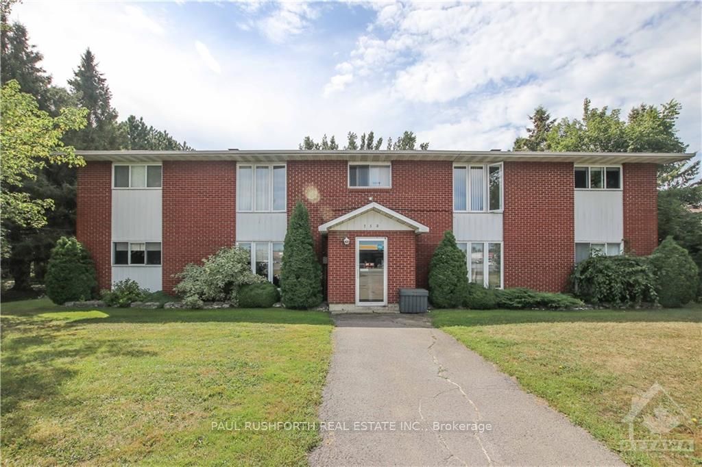 750 NOTRE DAME Street 4, Russell, ON K0A 1W0