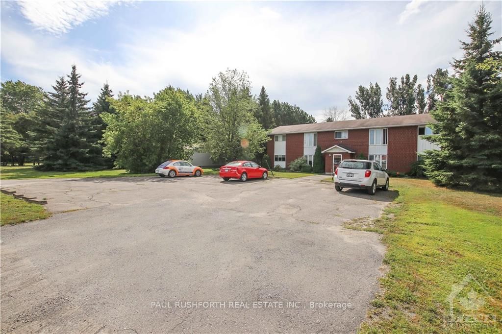 750 NOTRE DAME Street 4, Russell, ON K0A 1W0 photo 3