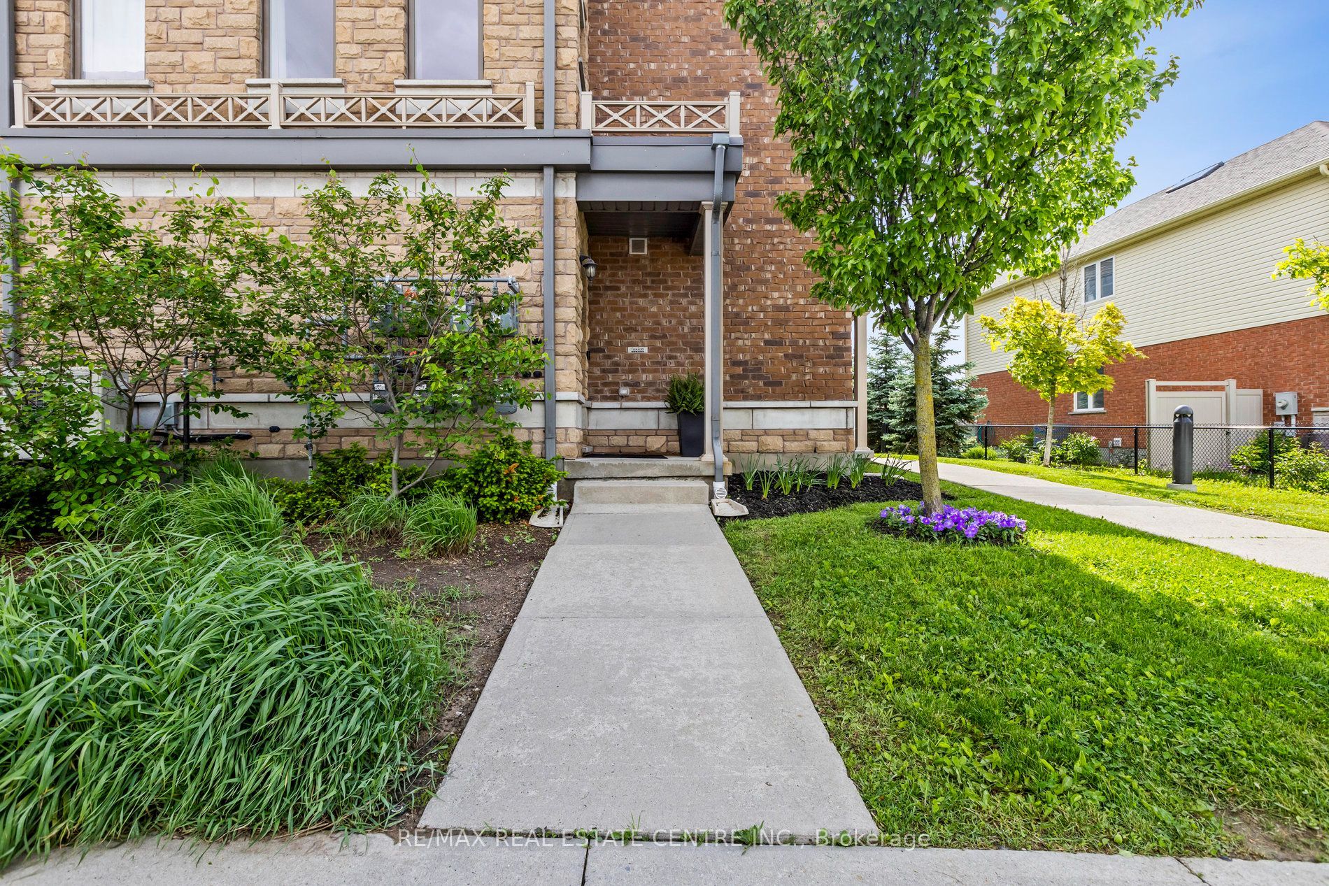 70 Willowrun Drive E A1, Kitchener, ON N2A 0J3 photo 5