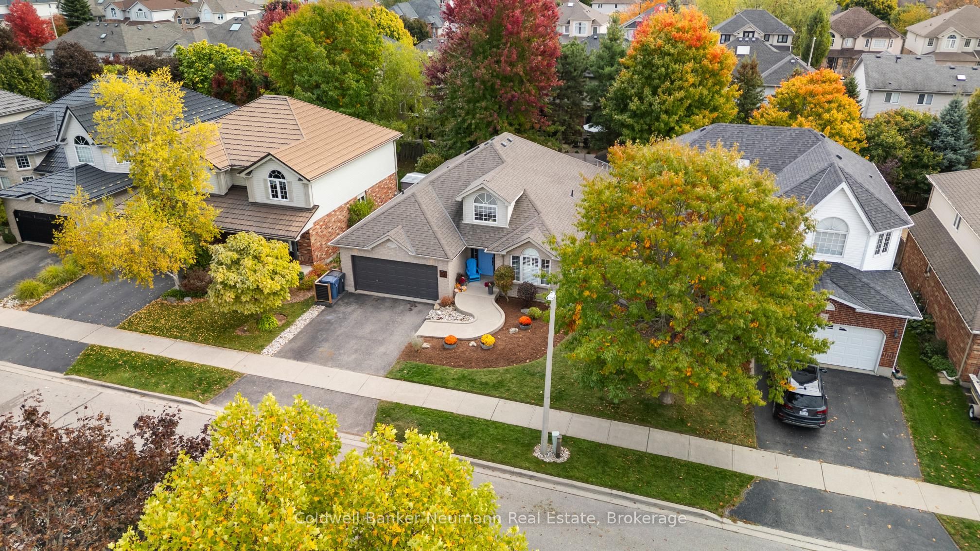 27 Miller Street, Guelph, ON N1L 1P2 photo 2