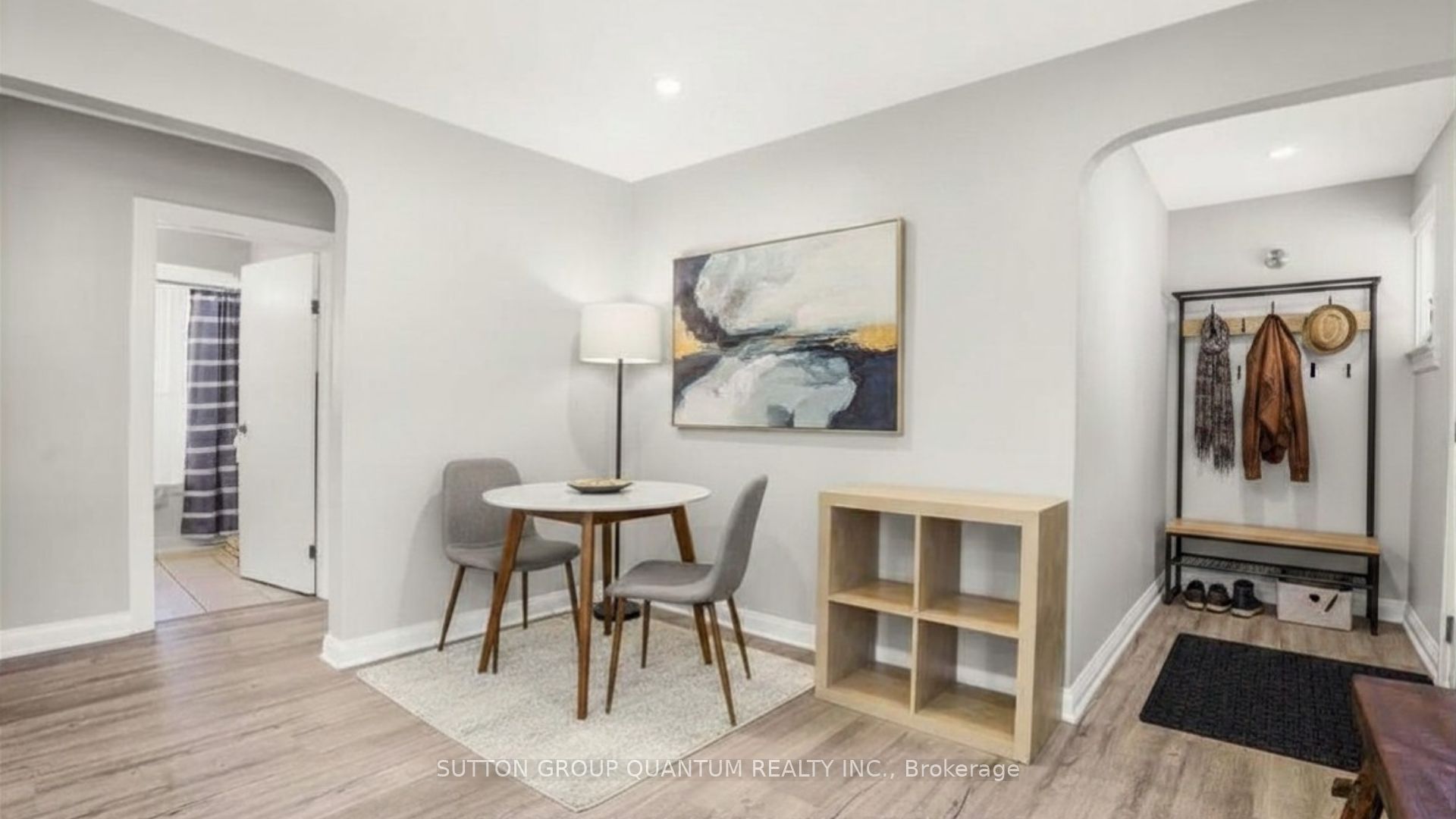 102 Kribs Street Upper, Cambridge, ON N3C 3N5 photo 3