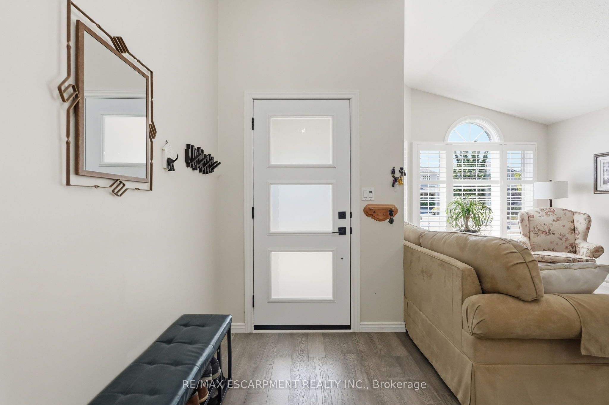 40 Maich Crescent, Brantford, ON N3T 6P1 photo 2