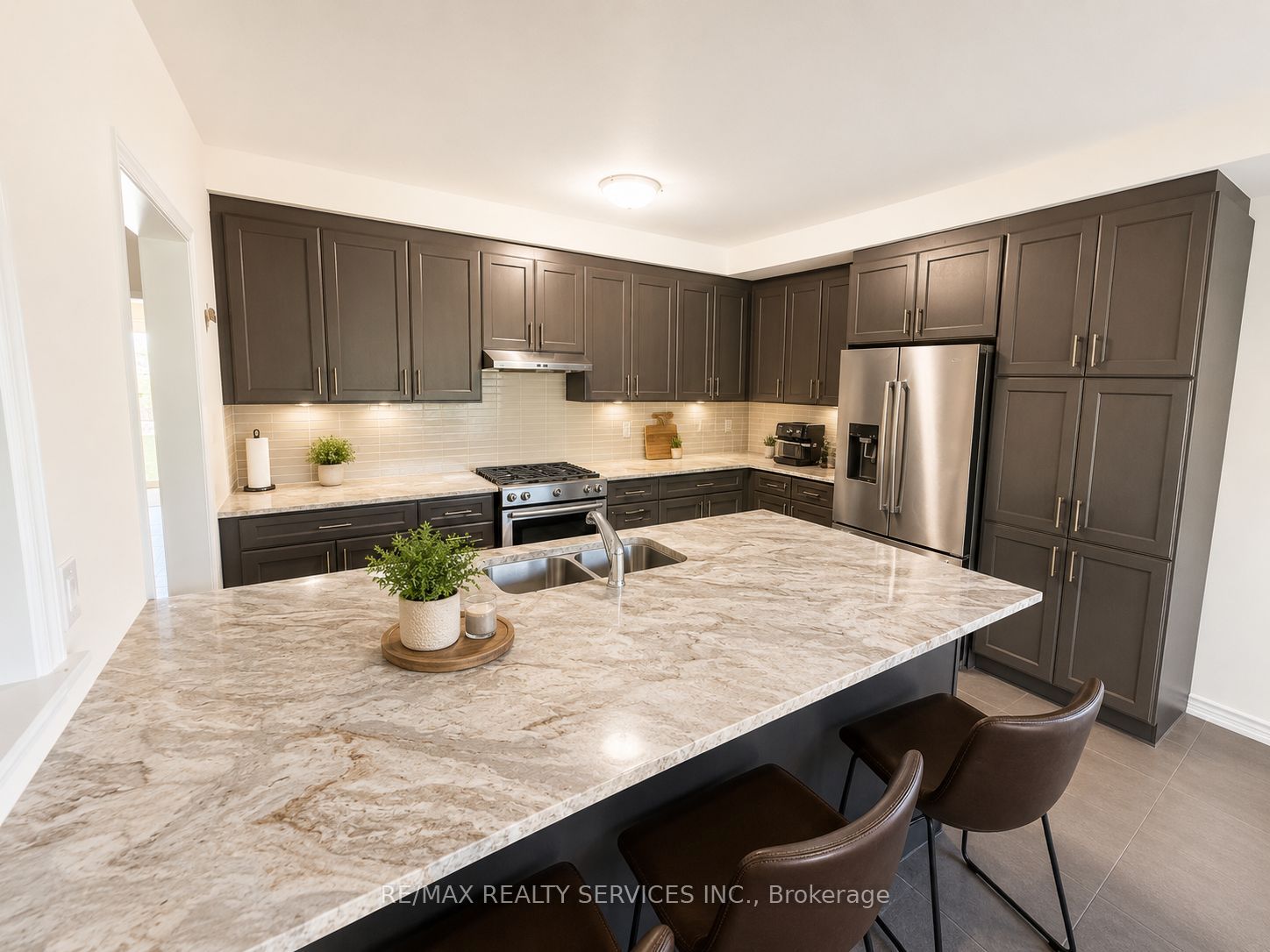 36 Dore Drive, Brantford, ON N3T 0X8 photo 5