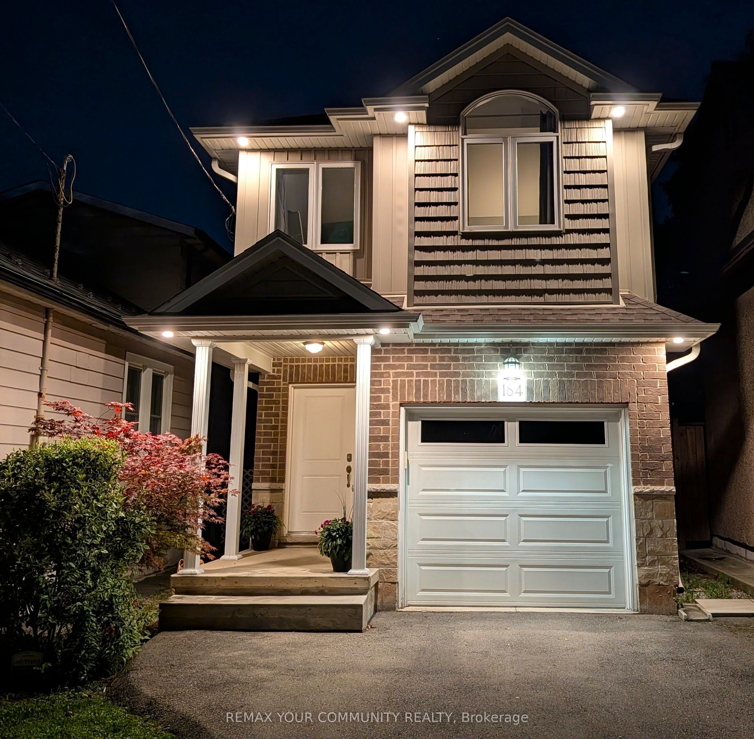 184 Kensington Avenue N, Hamilton, ON L8L 7N7