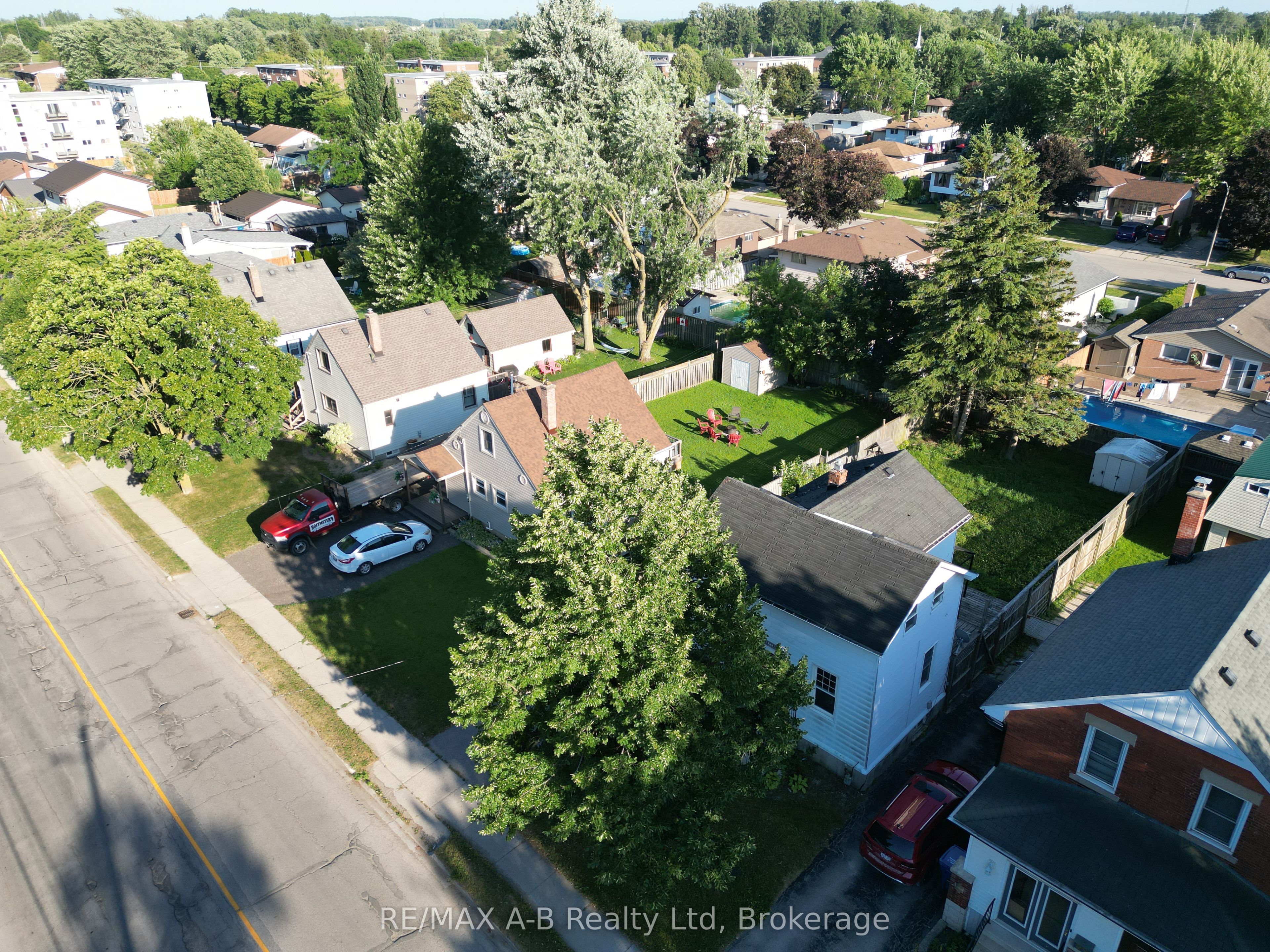 103 Norfolk Street, Stratford, ON N5A 3Y7 photo 5