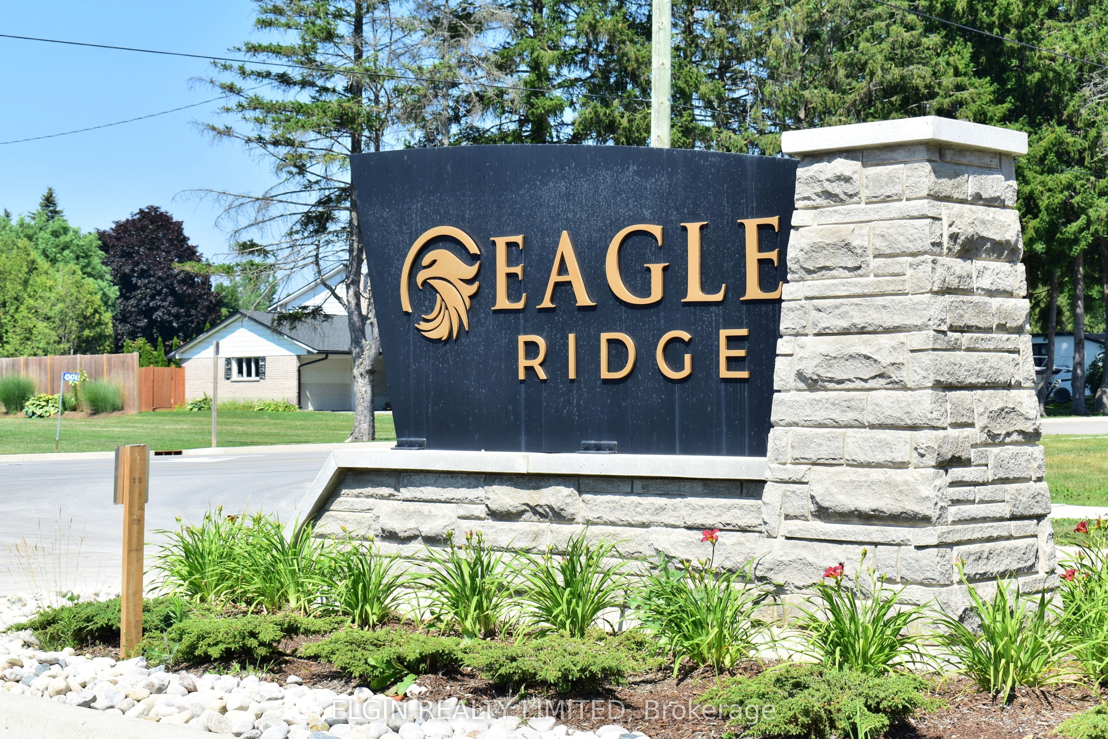 60 Snowy Owl Trail, Central Elgin, ON N5R 0M7 photo 3