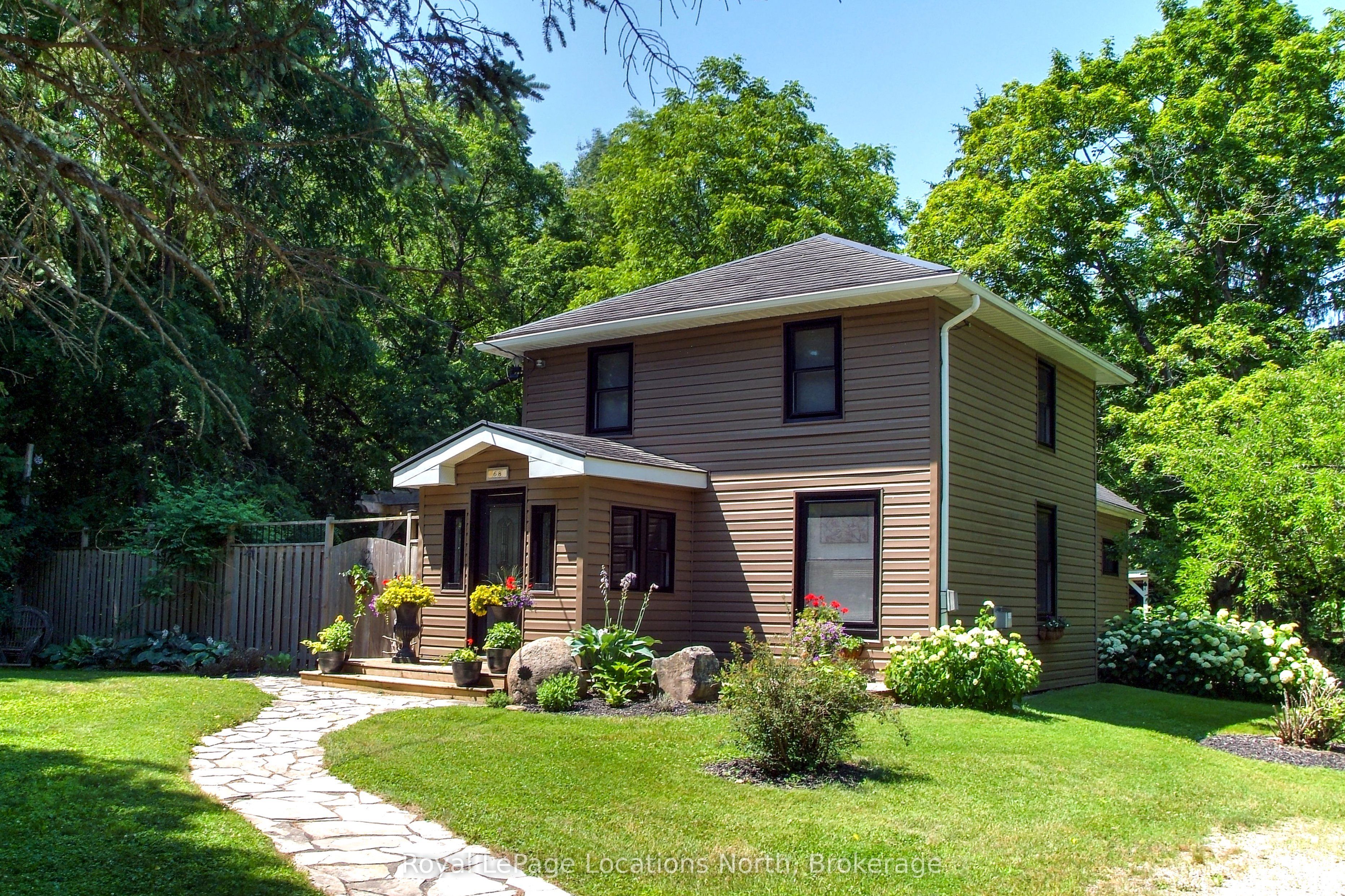 68 Centre Street, Meaford, ON N4L 1E8