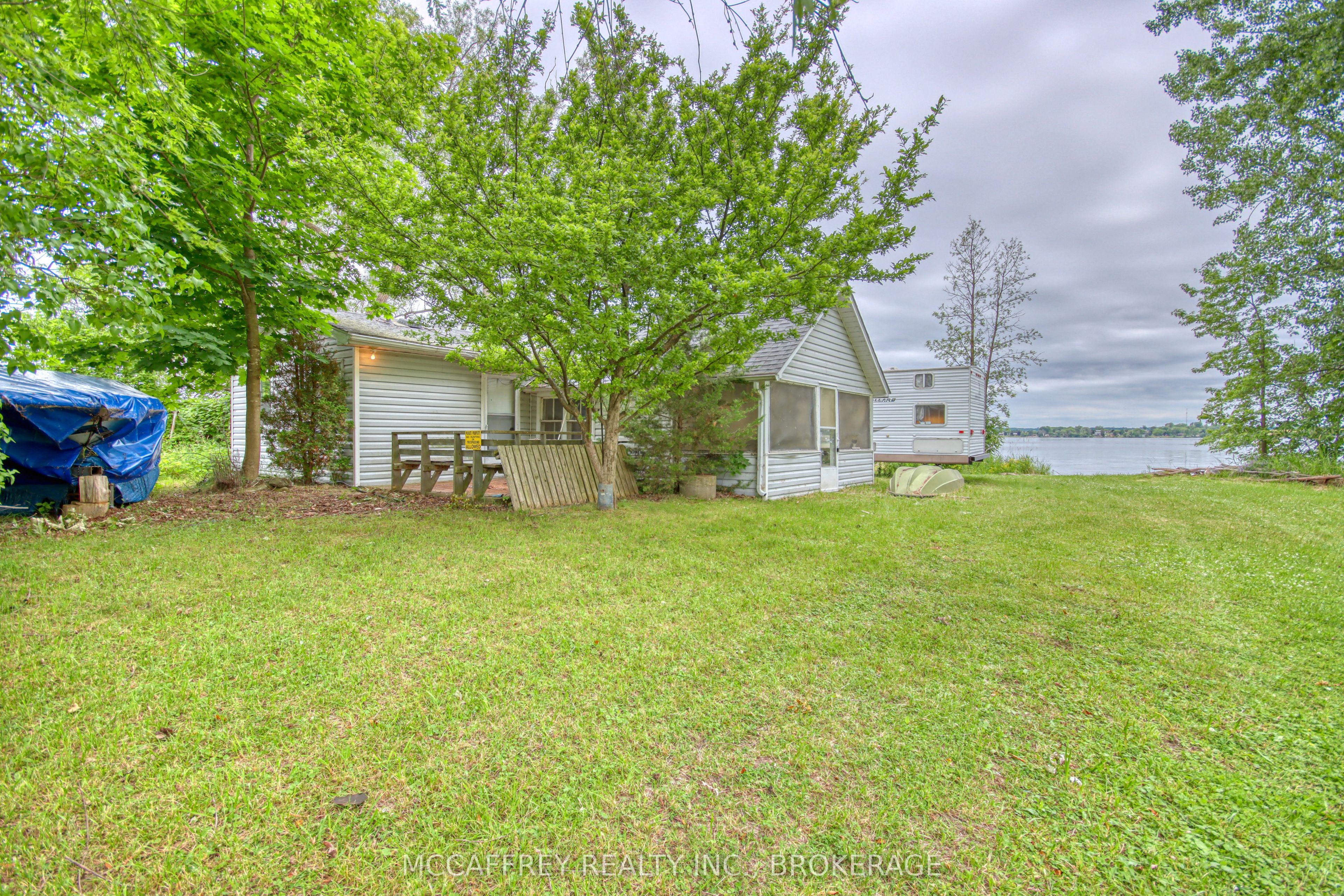 94 WILLOW POINT Lane, Greater Napanee, ON K7R 3K7 photo 2