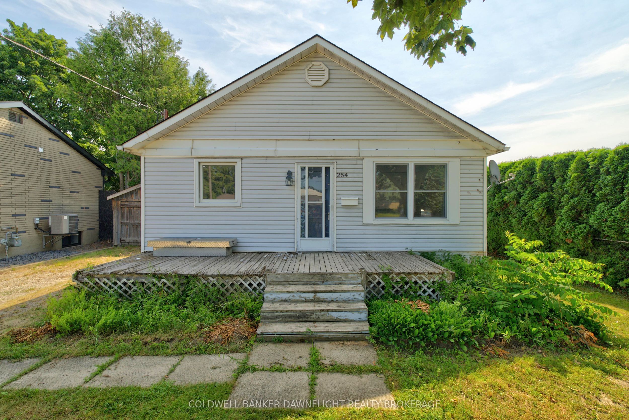 254 Marlborough Street, South Huron, ON N0M 1S2