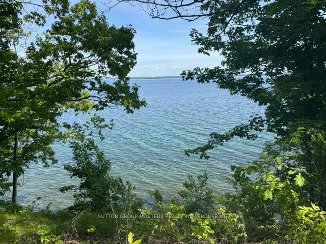 2458 Howe Island Drive, Frontenac Islands, ON K7G 2V6 photo 4