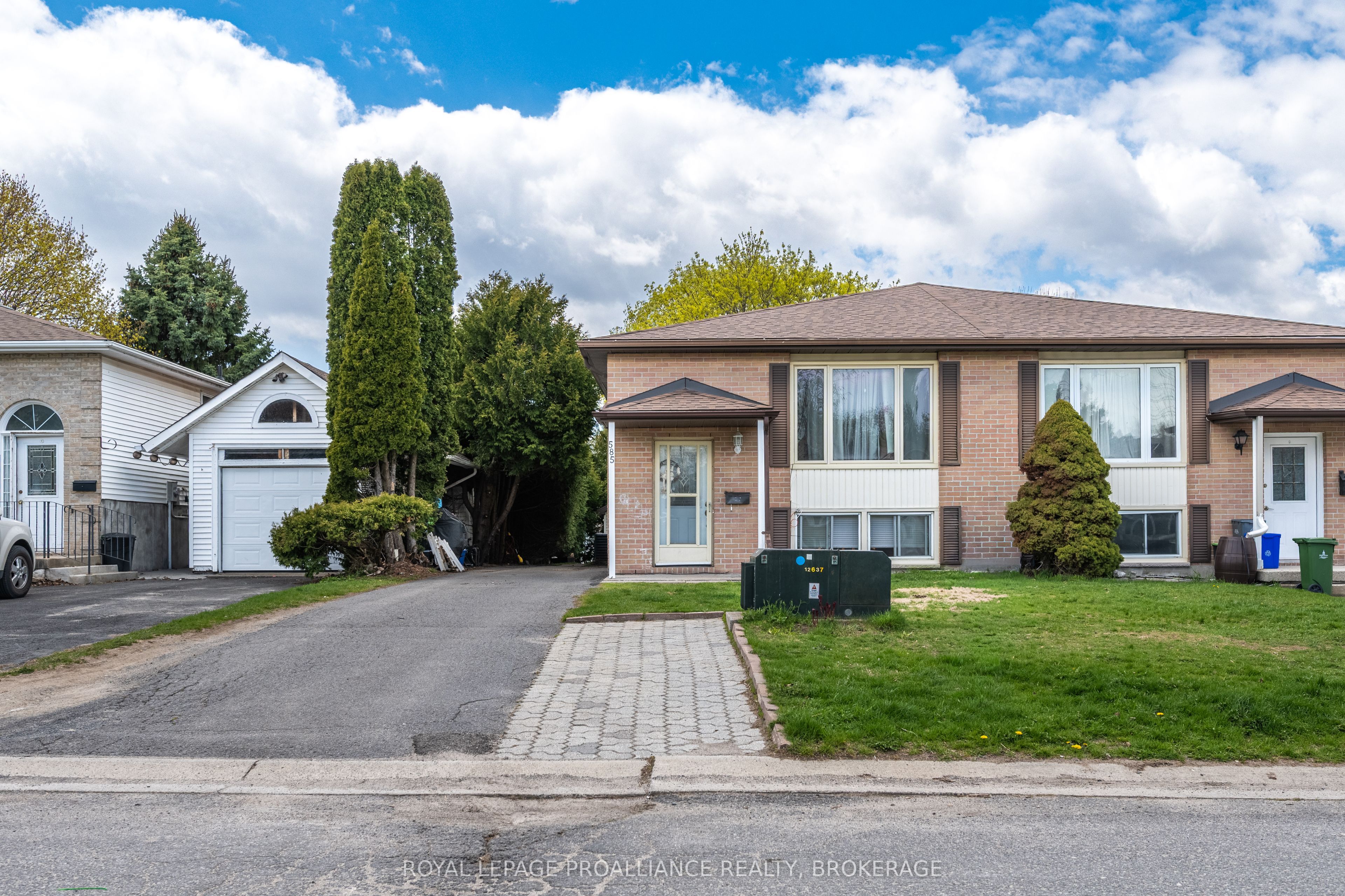 585 Gavin Court, Kingston, ON K7M 8B8 photo 3