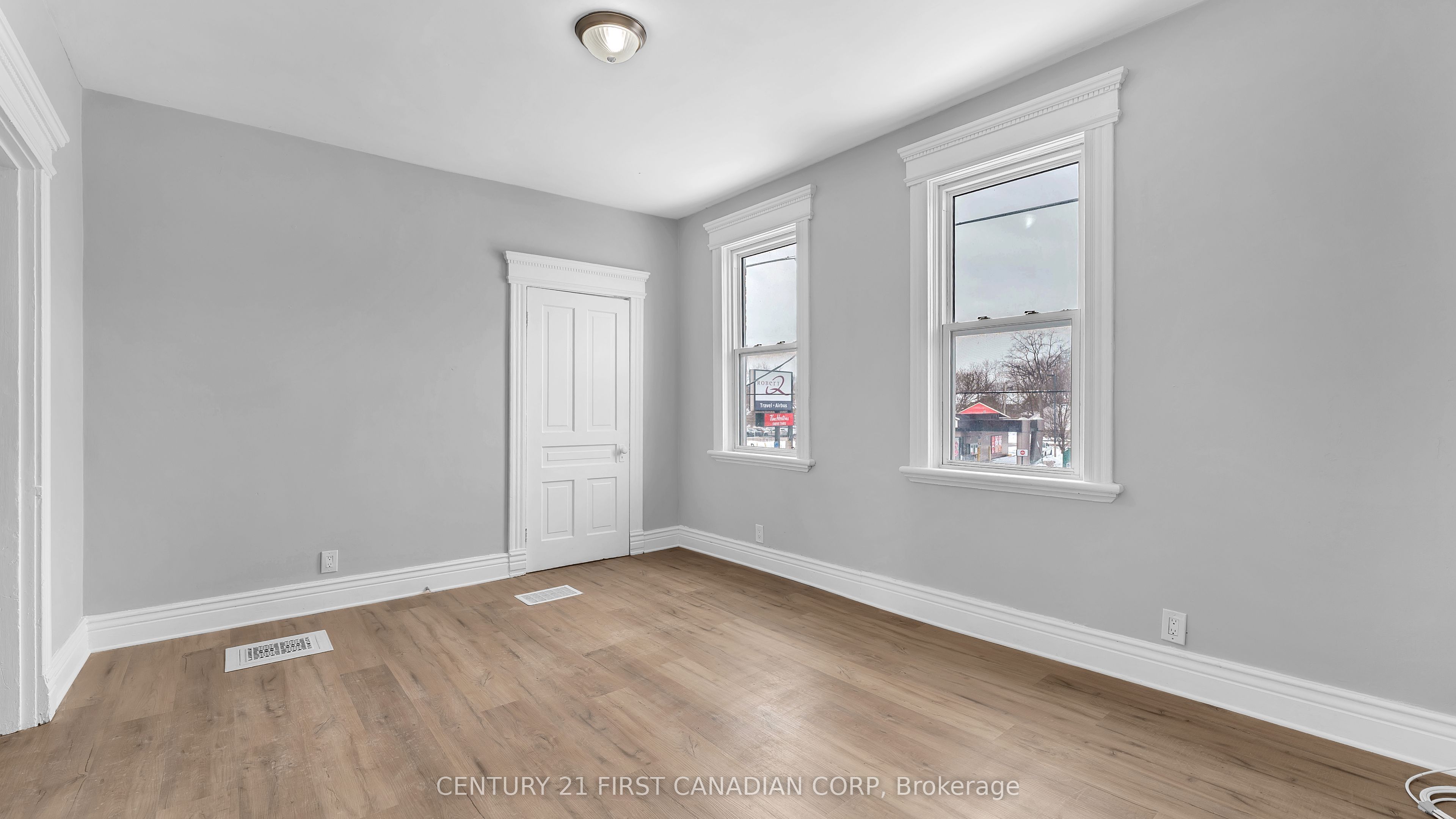 118 Wharncliffe Road S, London South, ON N6J 2K3 photo 5