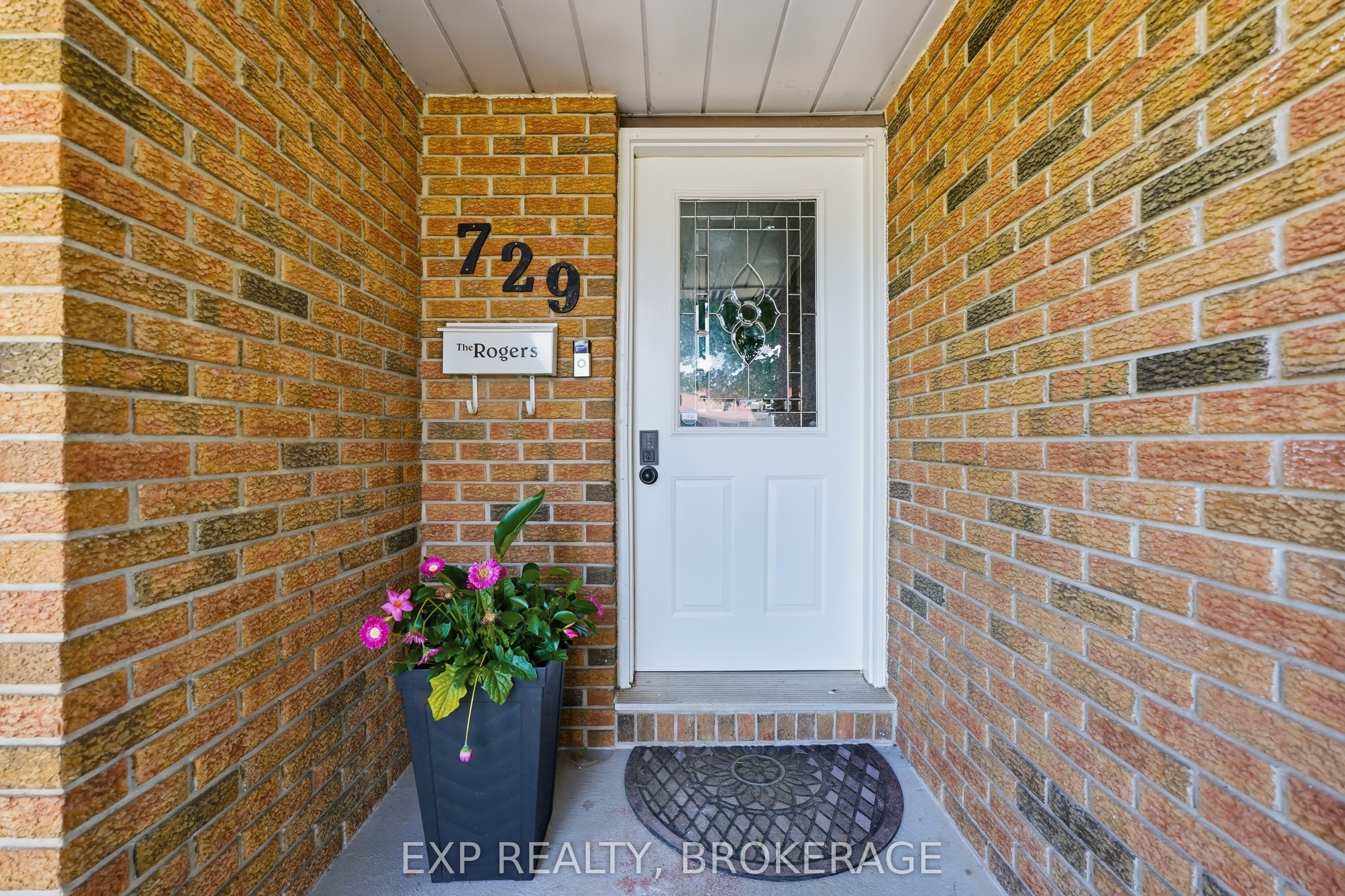 729 Allum Avenue, Kingston, ON K7M 7A3 photo 3