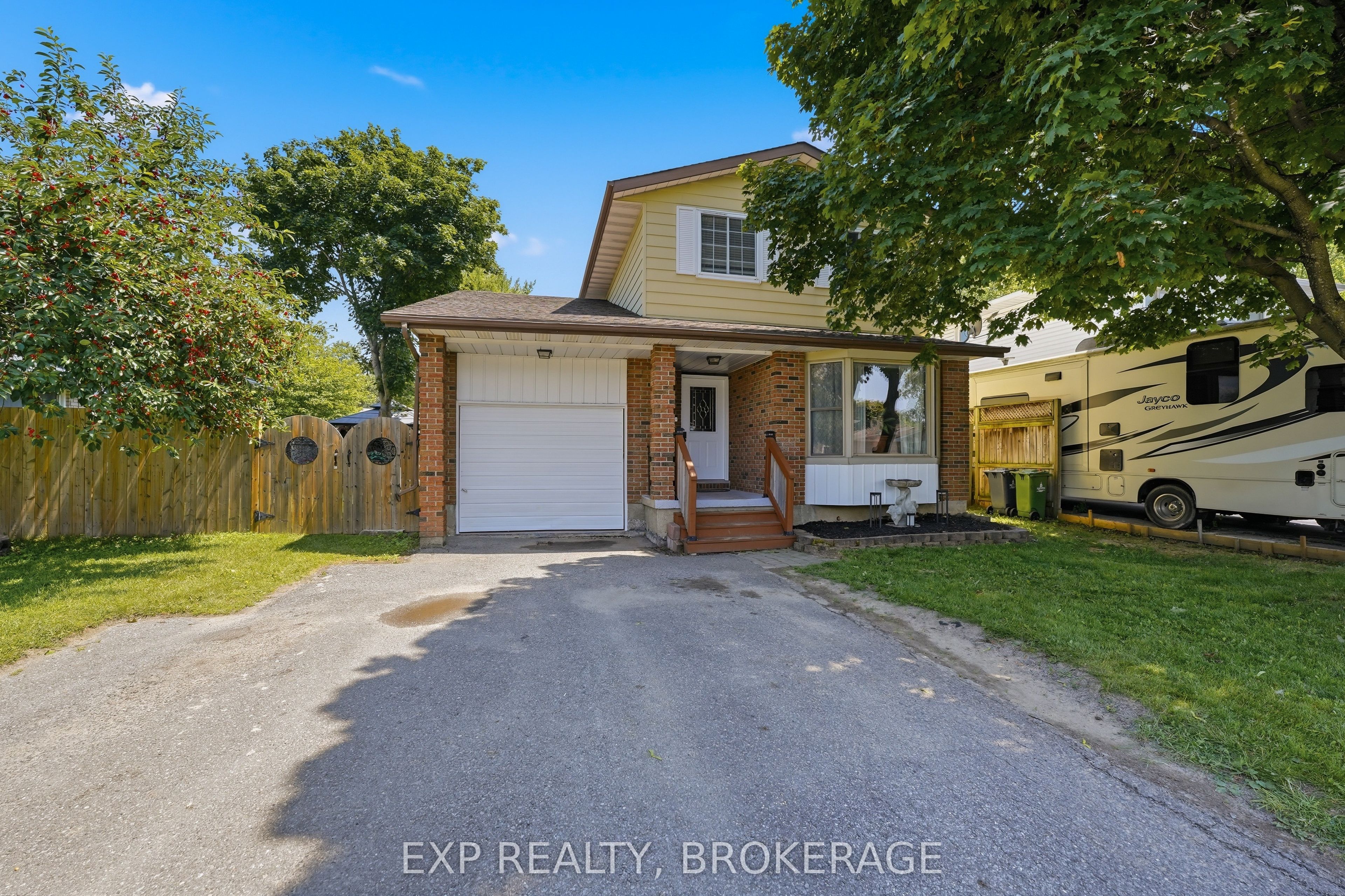 729 Allum Avenue, Kingston, ON K7M 7A3 photo 4