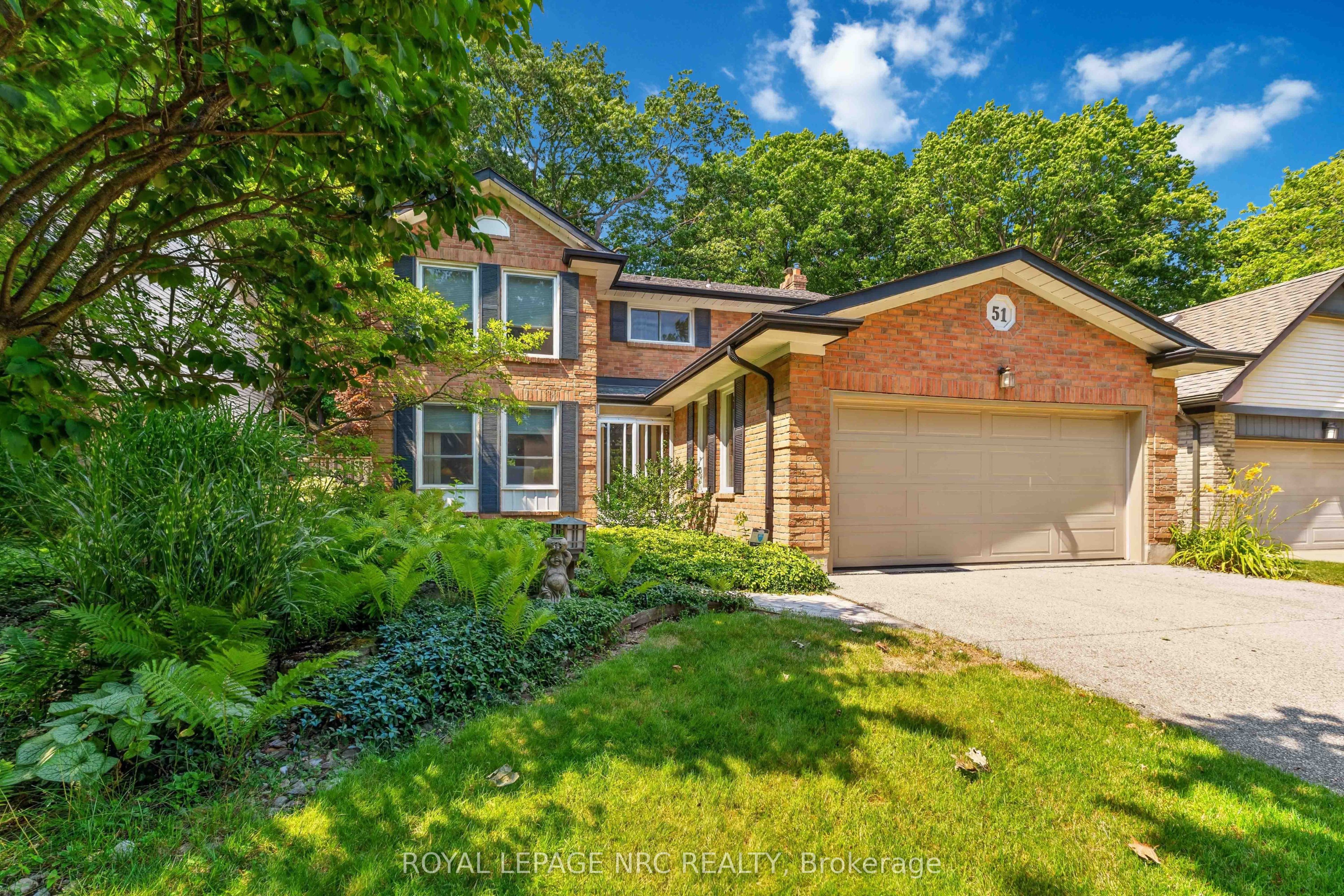 51 Forestview Drive, Hamilton, ON L9H 6M7