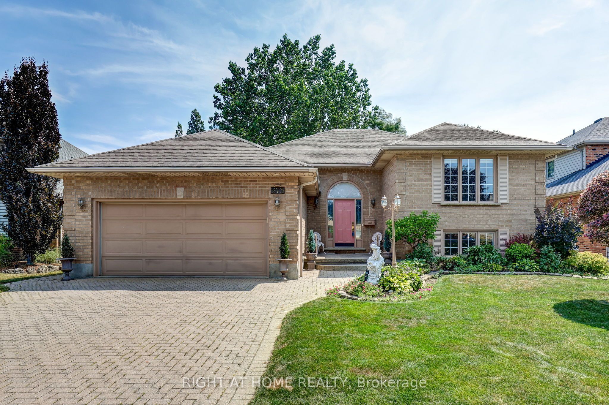 273 Whisperwood Avenue, London South, ON N6K 4E4