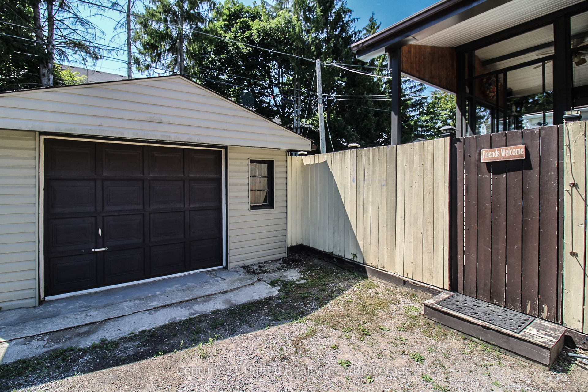 783 St Mary's Street, Peterborough, ON K9J 4H1 photo 5
