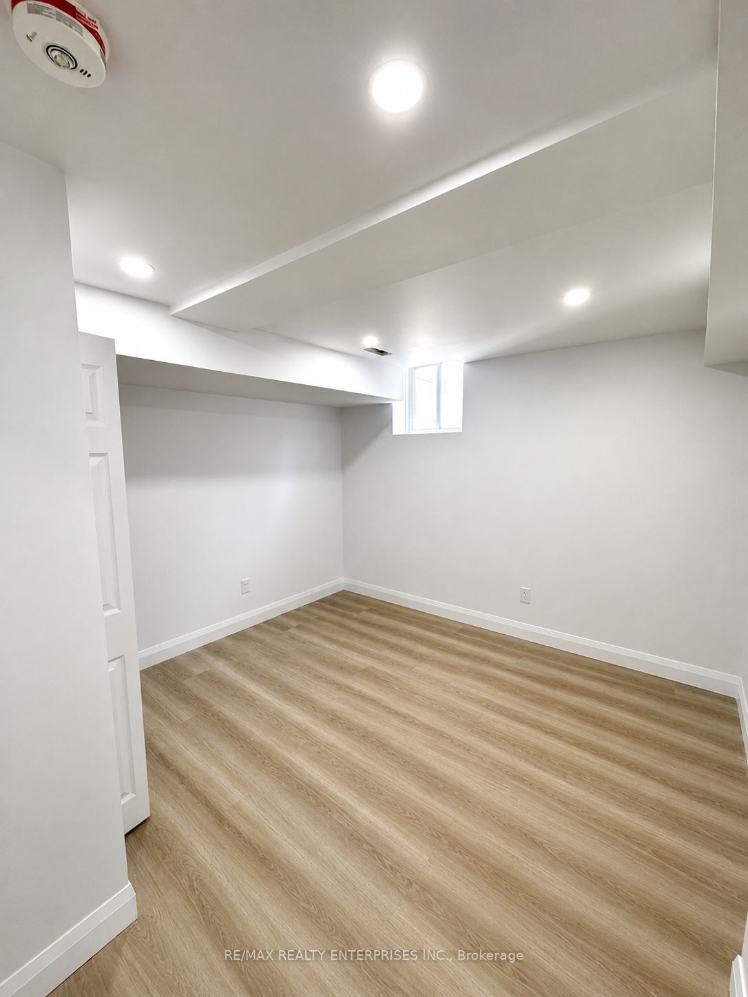 154 Thames Way Basement, Hamilton, ON L0R 1W0 photo 4