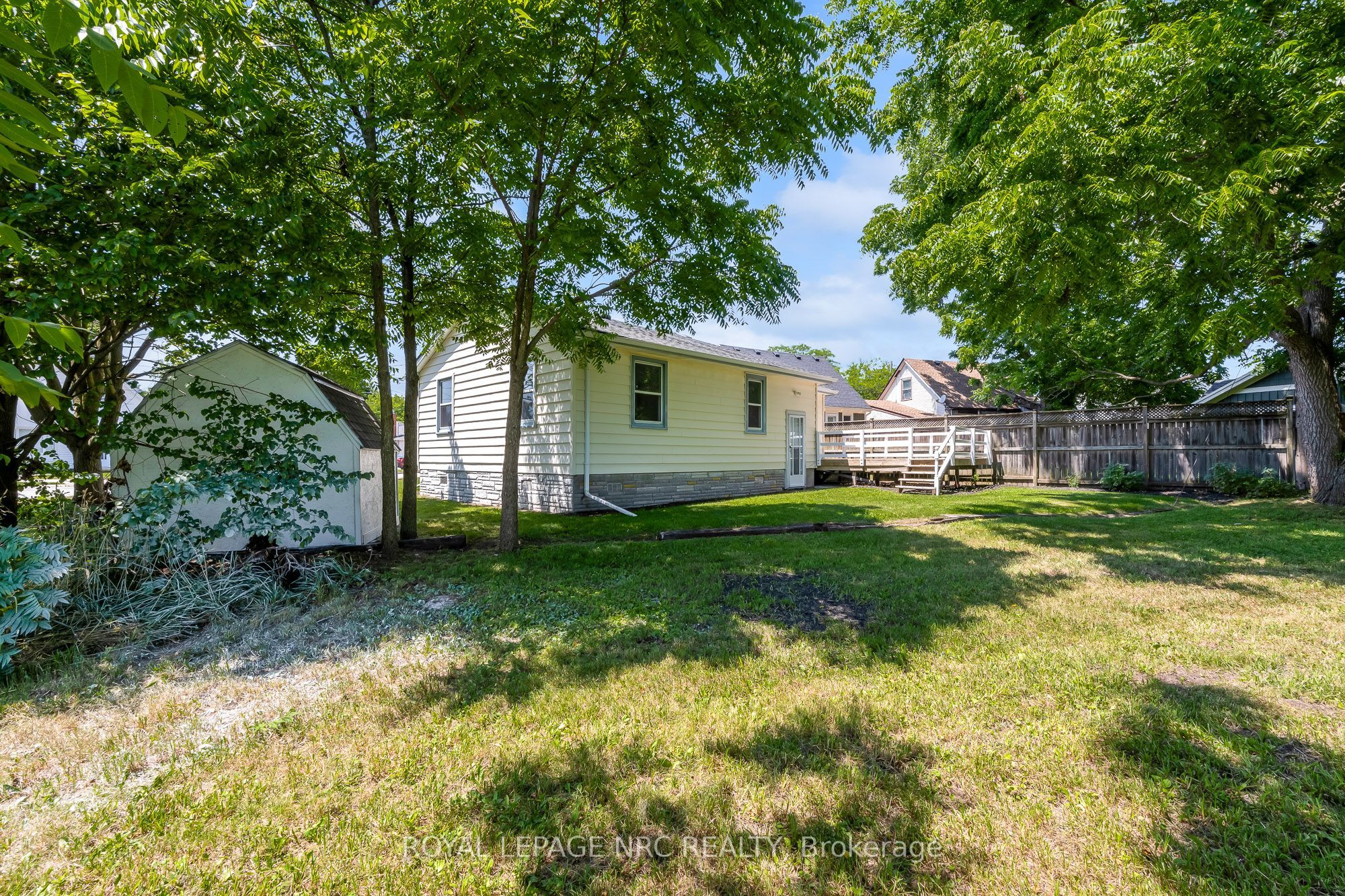 6069 Collins Drive, Niagara Falls, ON L2G 2S3 photo 3
