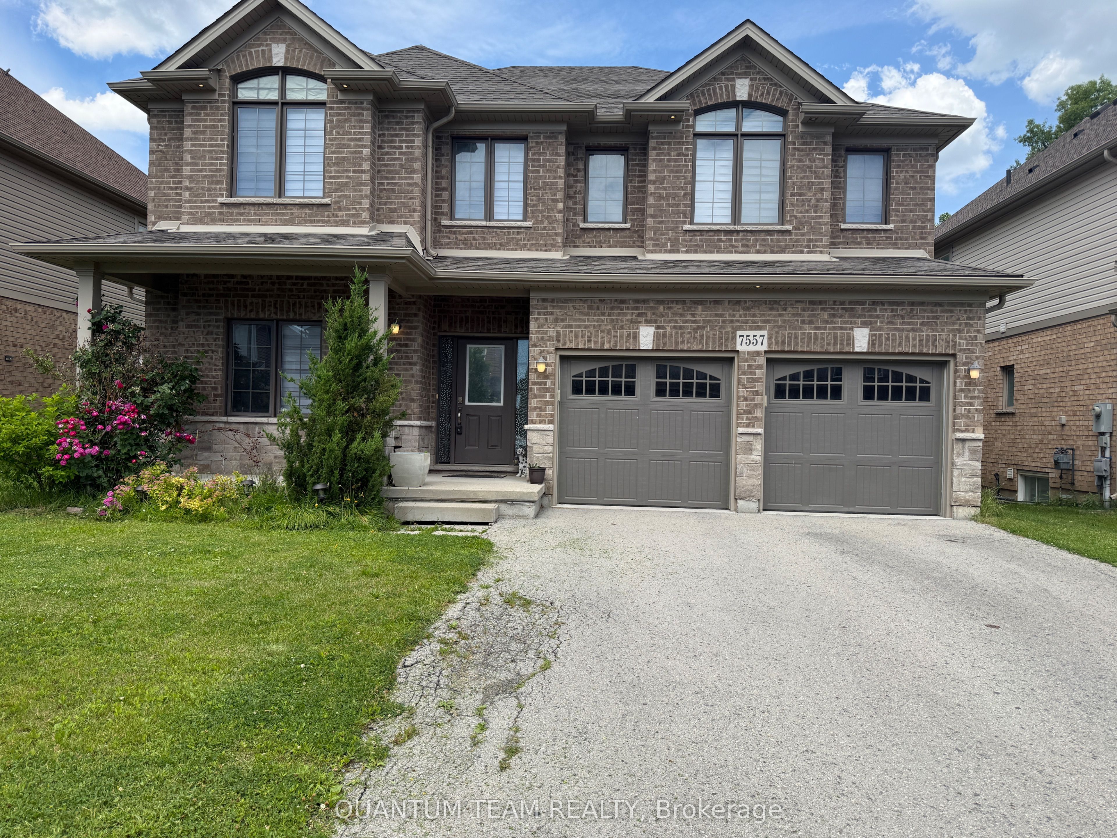 7557 Lionshead Avenue Upper, Niagara Falls, ON L2G 0A7 photo 2