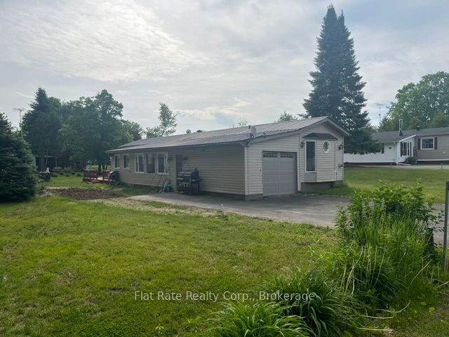 65 Chandos Street, Havelock-Belmont-Methuen, ON K0L 1Z0 photo 2