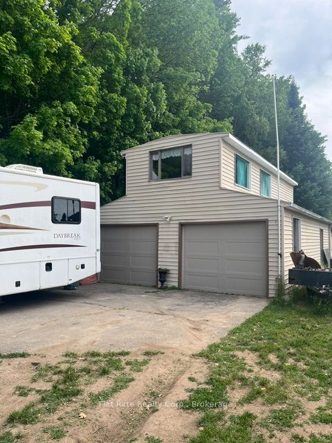 65 Chandos Street, Havelock-Belmont-Methuen, ON K0L 1Z0 photo 4