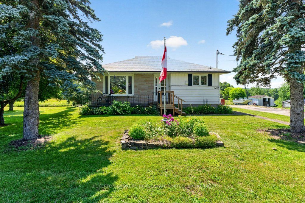 1402 County Rd 8 Road, Rideau Lakes, ON K0G 1E0 photo 3
