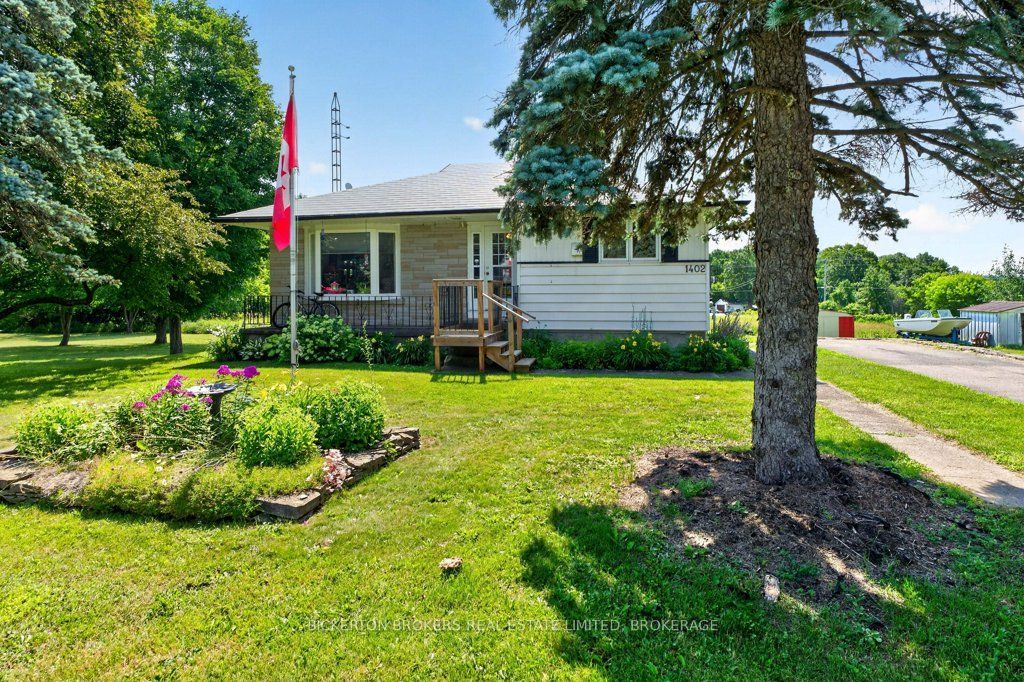 1402 County Rd 8 Road, Rideau Lakes, ON K0G 1E0 photo 4