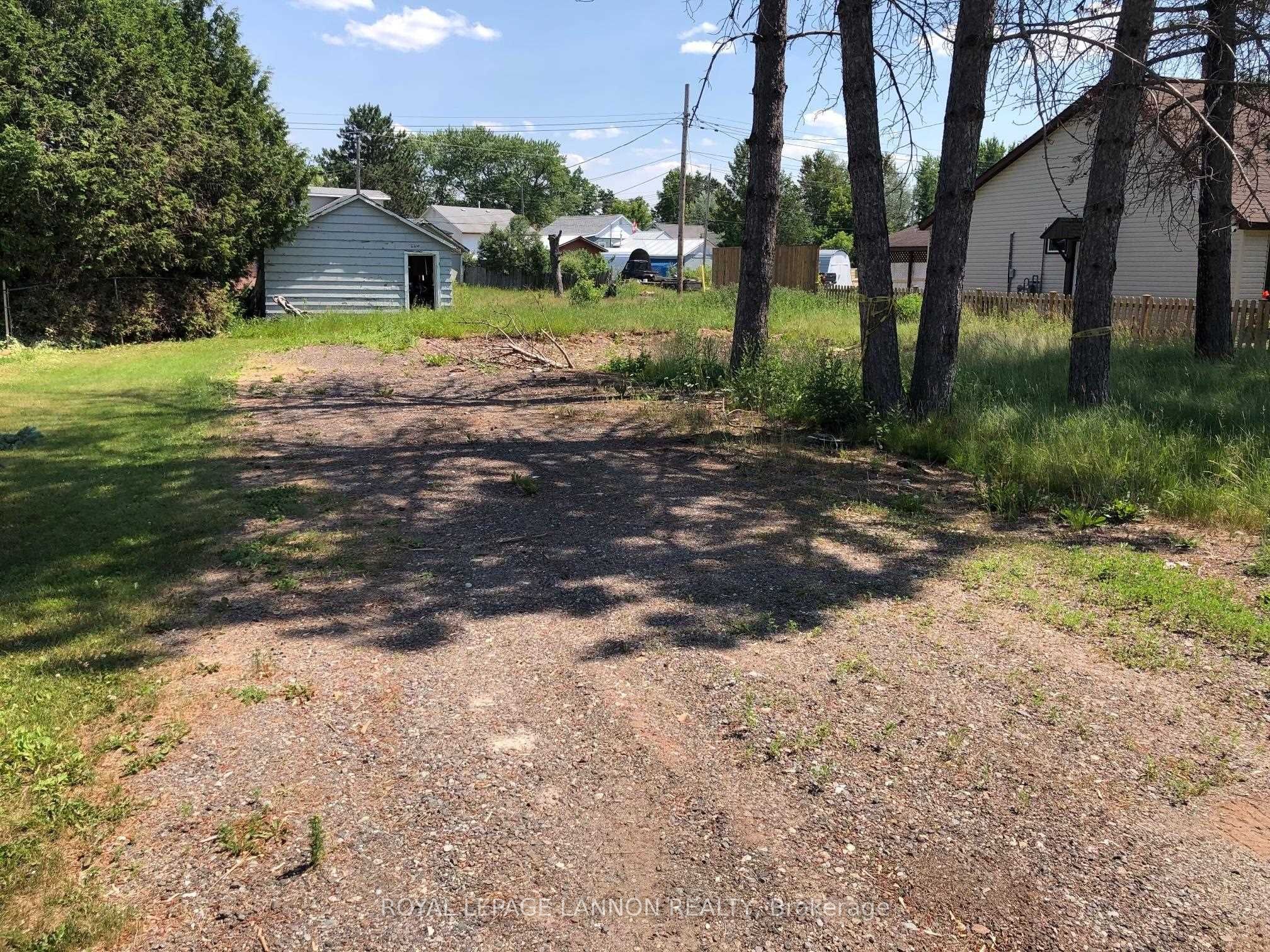 7 Starr Street, Atikokan, ON P0T 1C0 photo 3