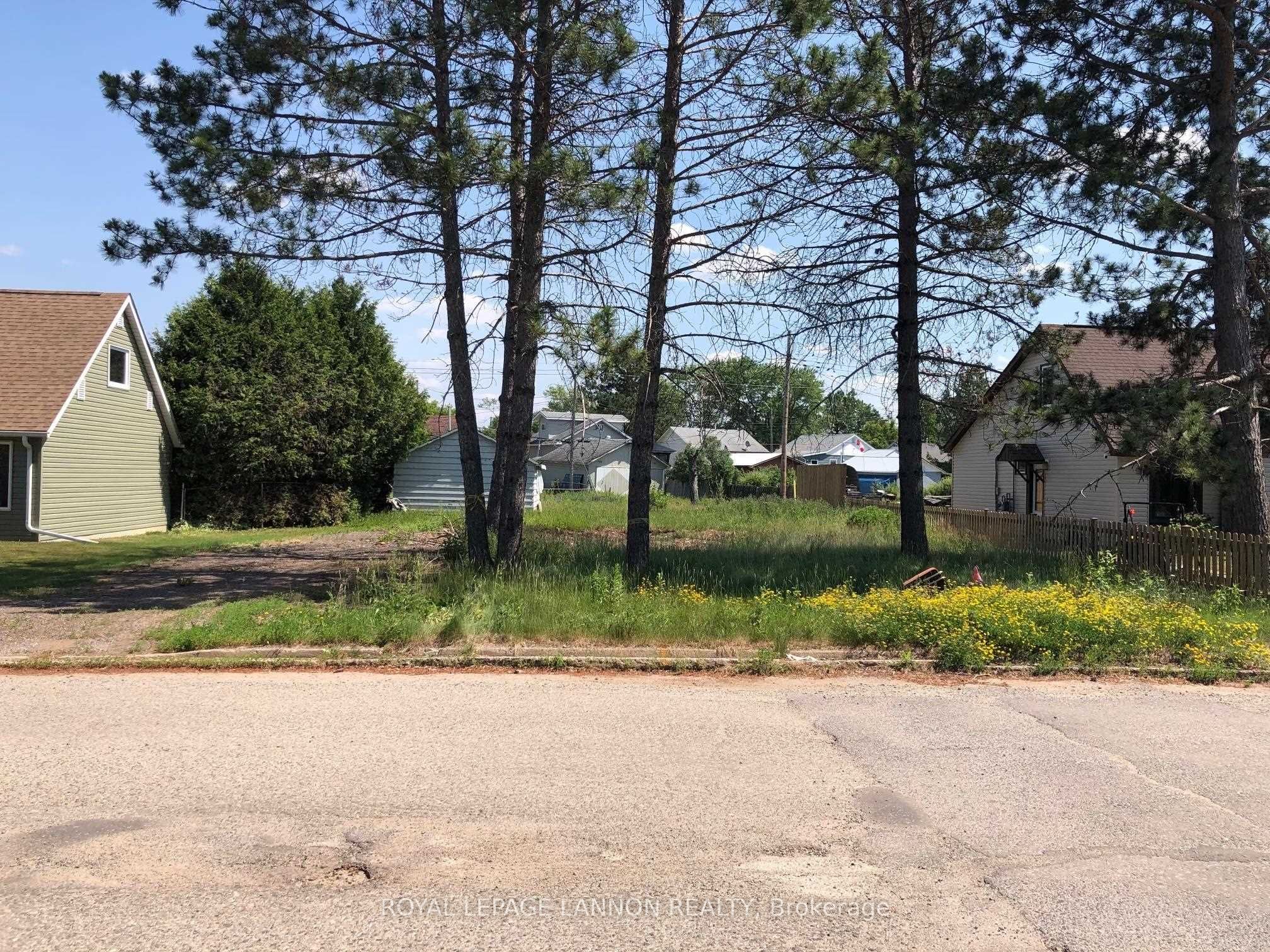 7 Starr Street, Atikokan, ON P0T 1C0 photo 4