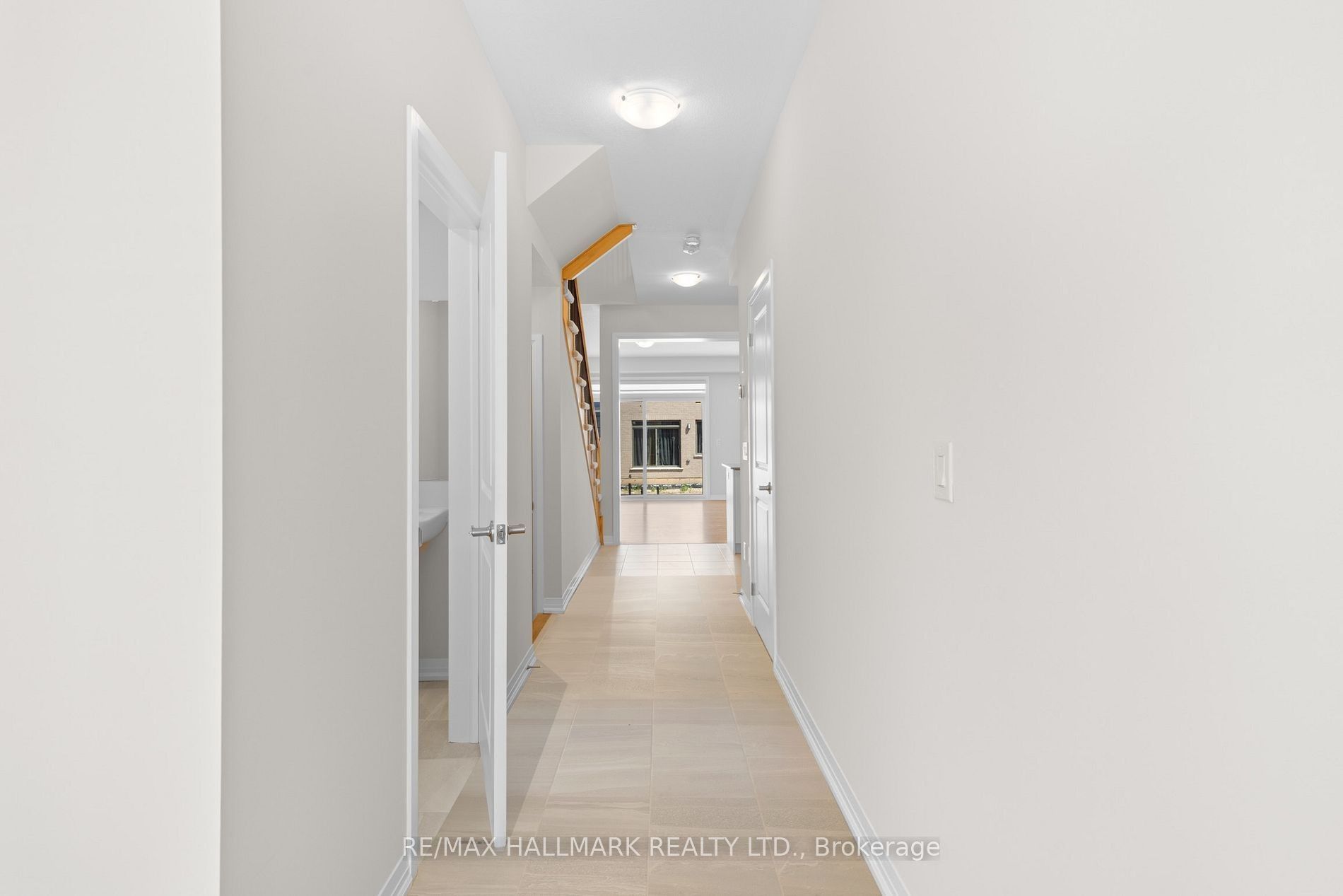 16 Crossmore Crescent, Cambridge, ON N1S 0C7 photo 4