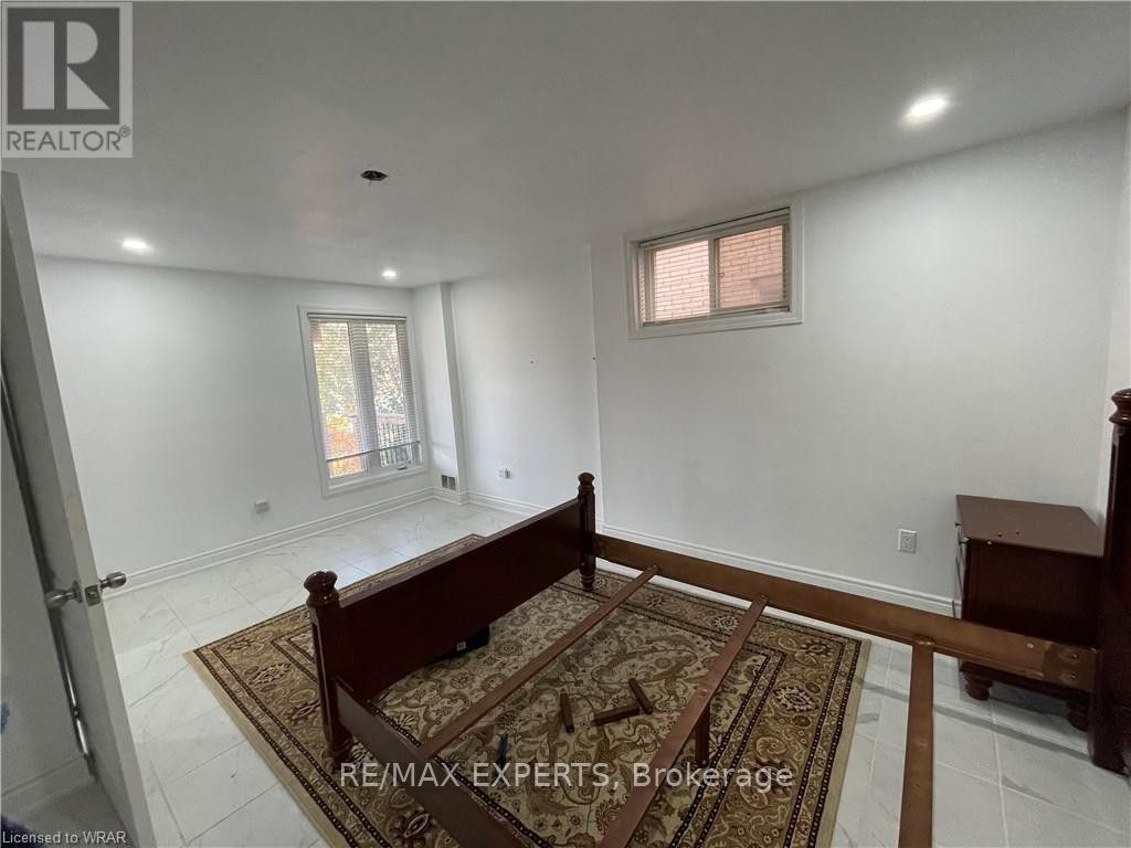 87 Newcastle Drive, Kitchener, ON N2R 1W4 photo 5