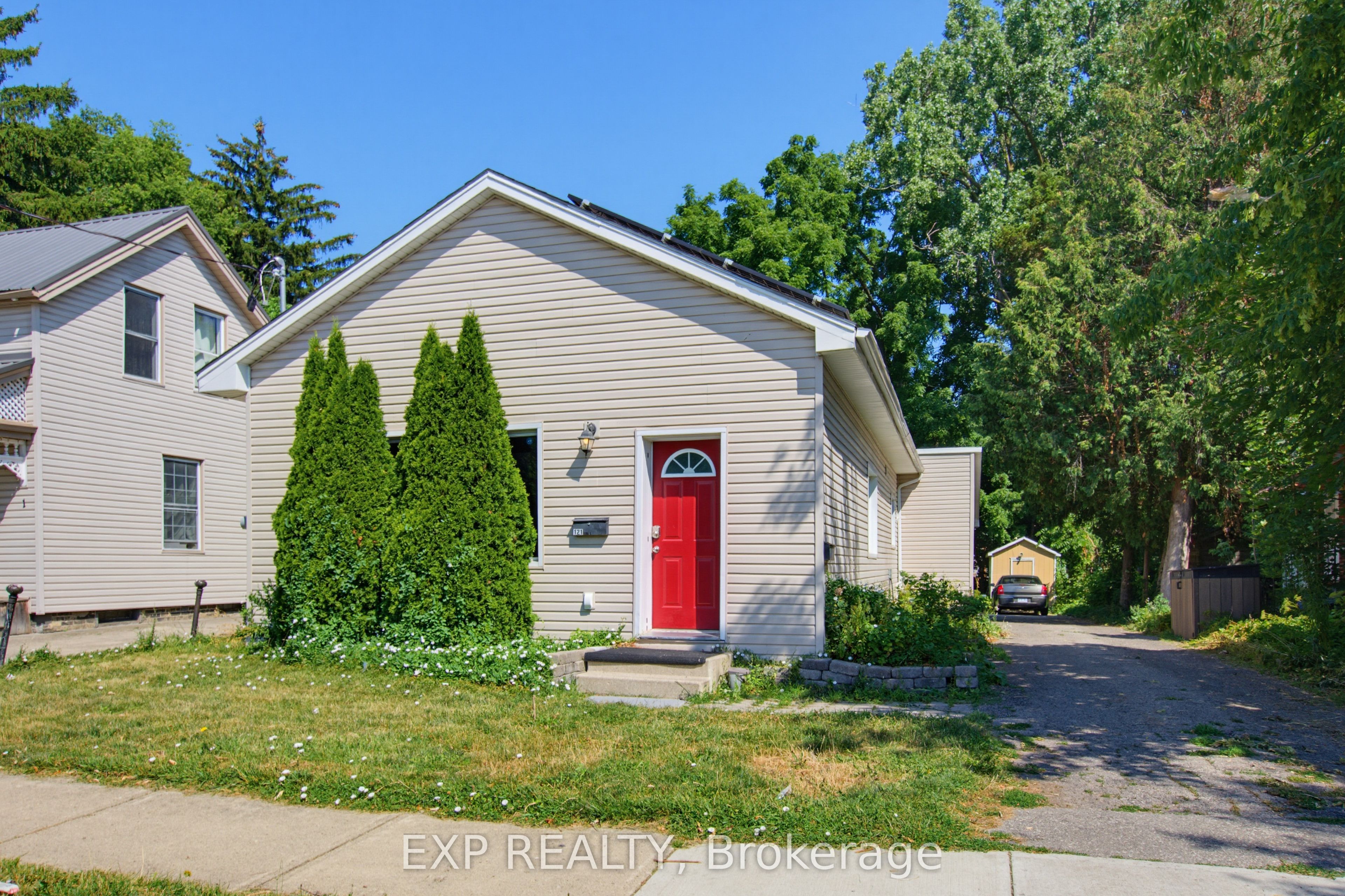 121 Mount Pleasant Avenue, London North, ON N6H 1E1 photo 2