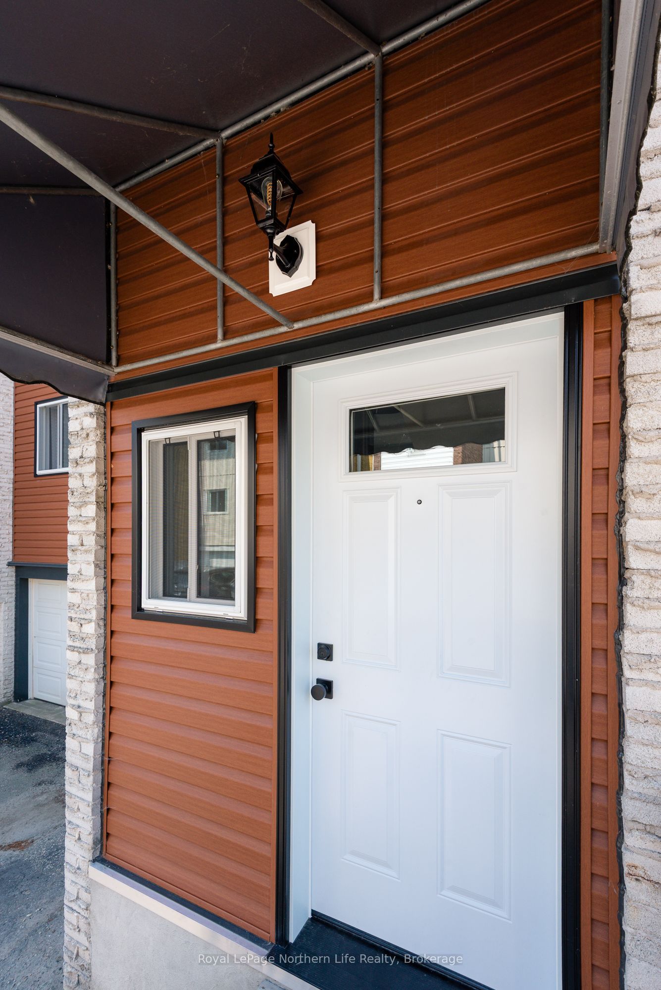 850 Lakeshore Drive 8, North Bay, ON P1A 2G8 photo 3