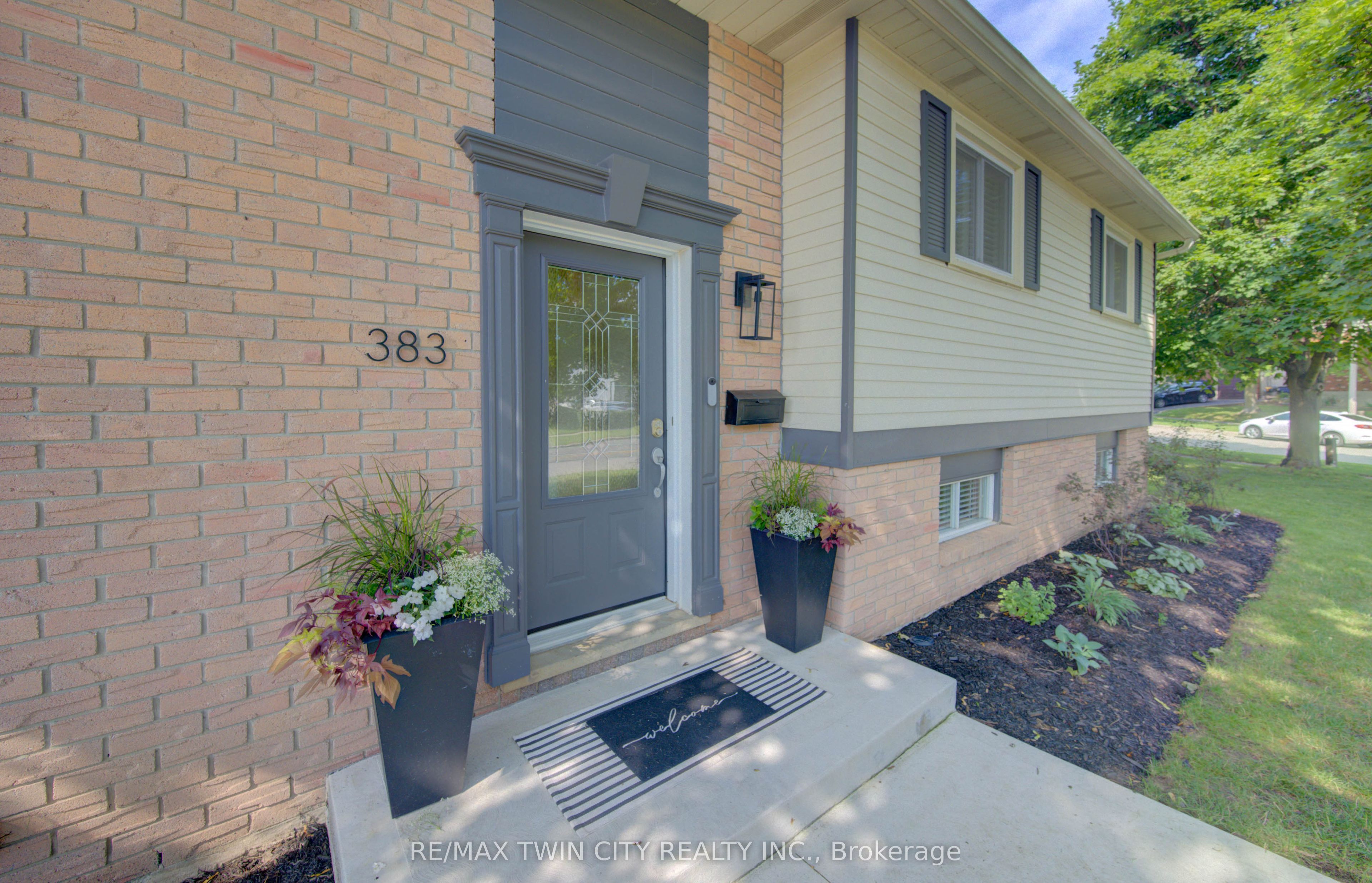 383 Grand Ridge Drive, Cambridge, ON N1S 4A8 photo 5
