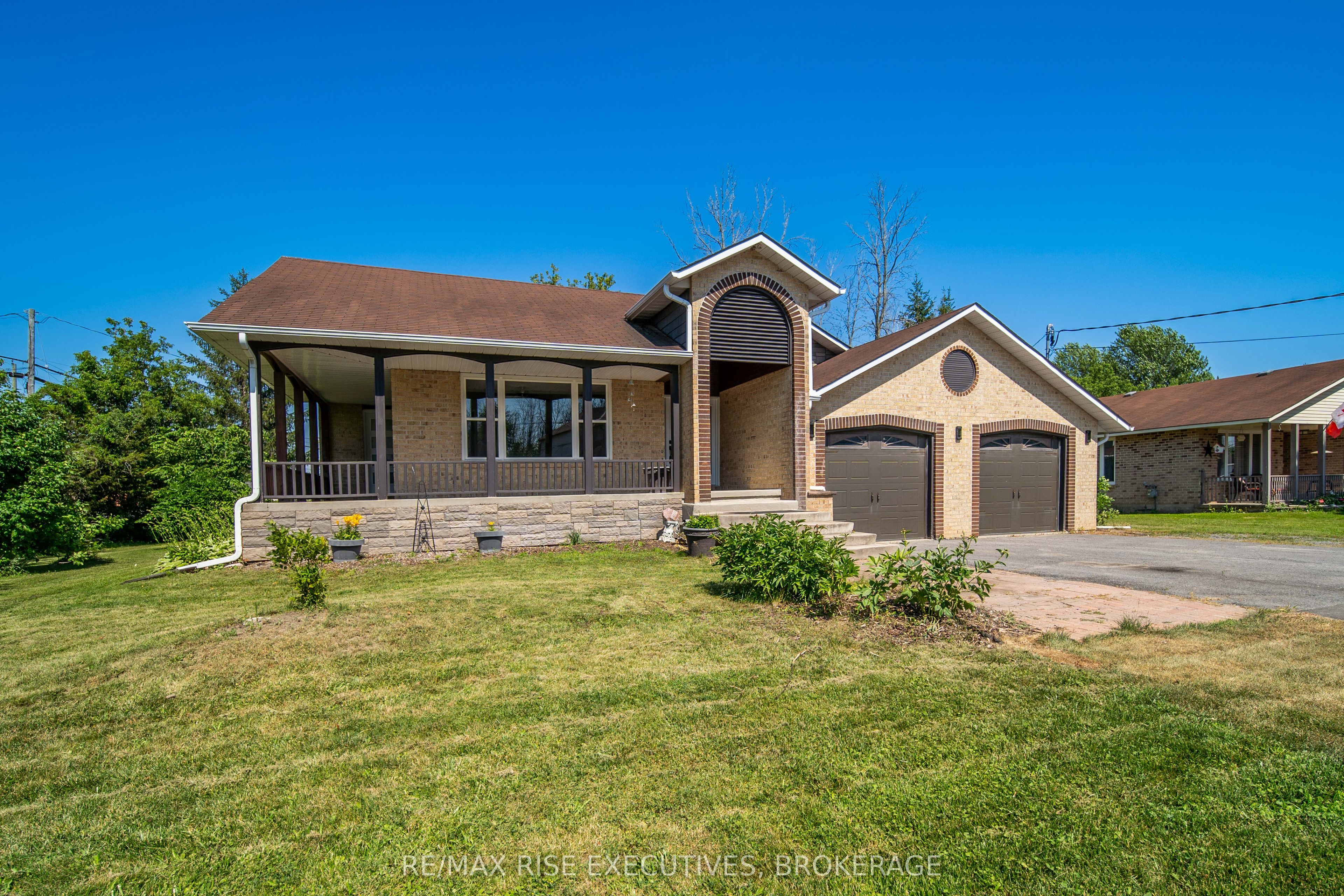 2 Creighton Drive, Loyalist, ON K0H 2H0 photo 2